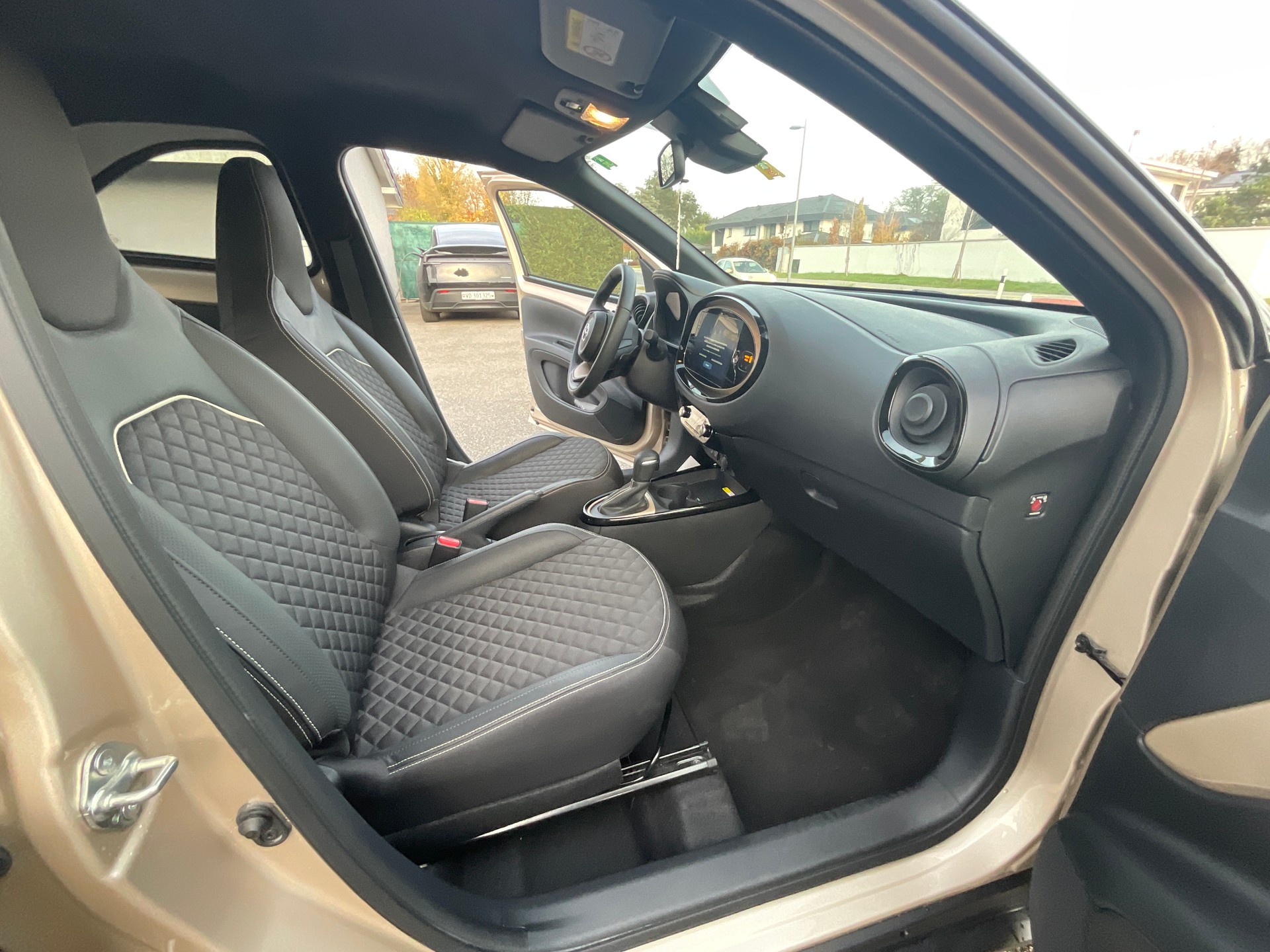 TOYOTA AYGO-image-5