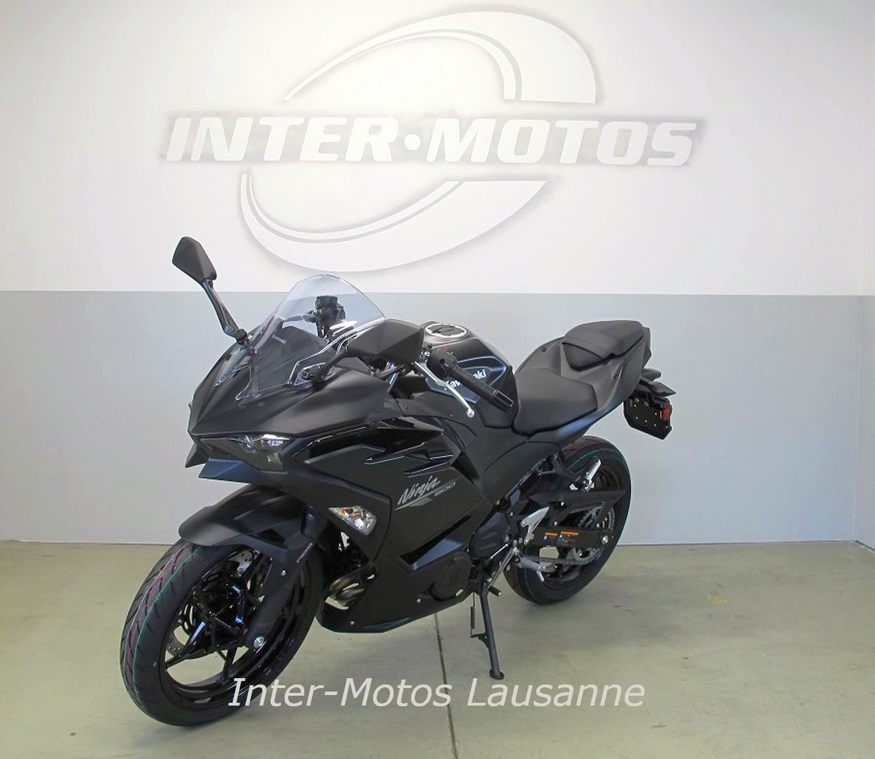 KAWASAKI NINJA 500-image-2