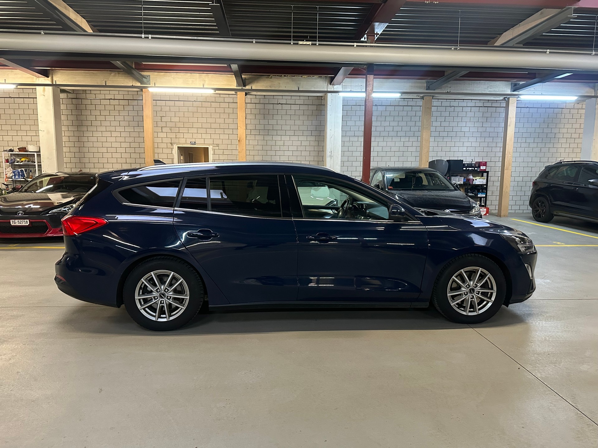 FORD Focus 1.5 TDCi Trend+ Automatic-showroom-element-3