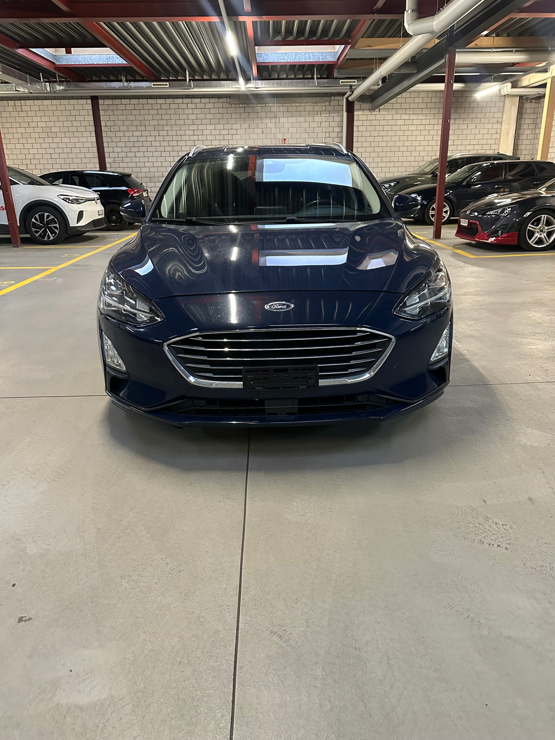 FORD Focus 1.5 TDCi Trend+ Automatic-image-16