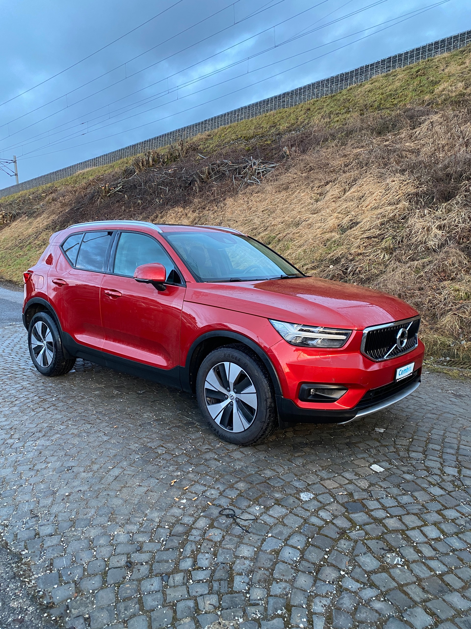 VOLVO XC40 T5 TwE Momentum DCT
