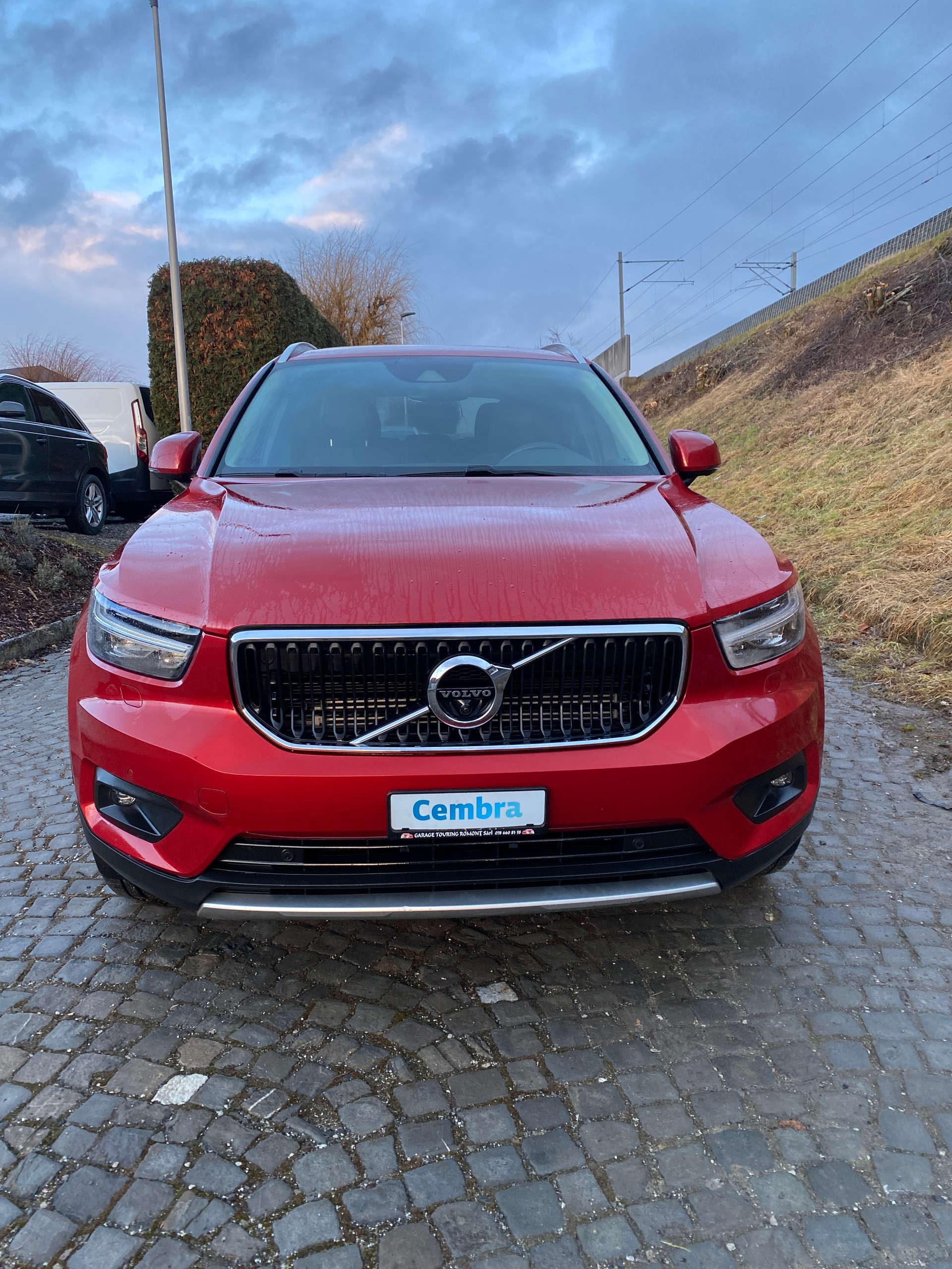VOLVO XC40 T5 TwE Momentum DCT-showroom-element-2