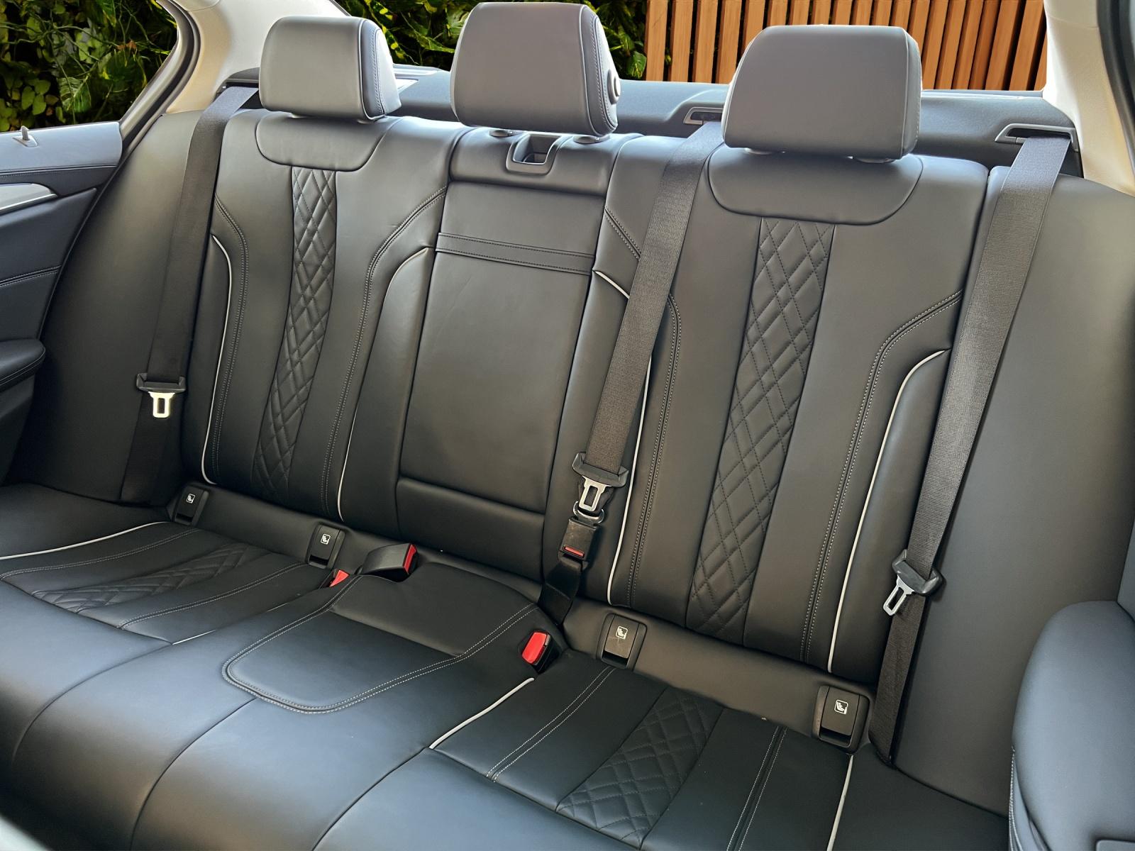 BMW 545e xDrive Luxury Line Steptronic (CH)-image-21