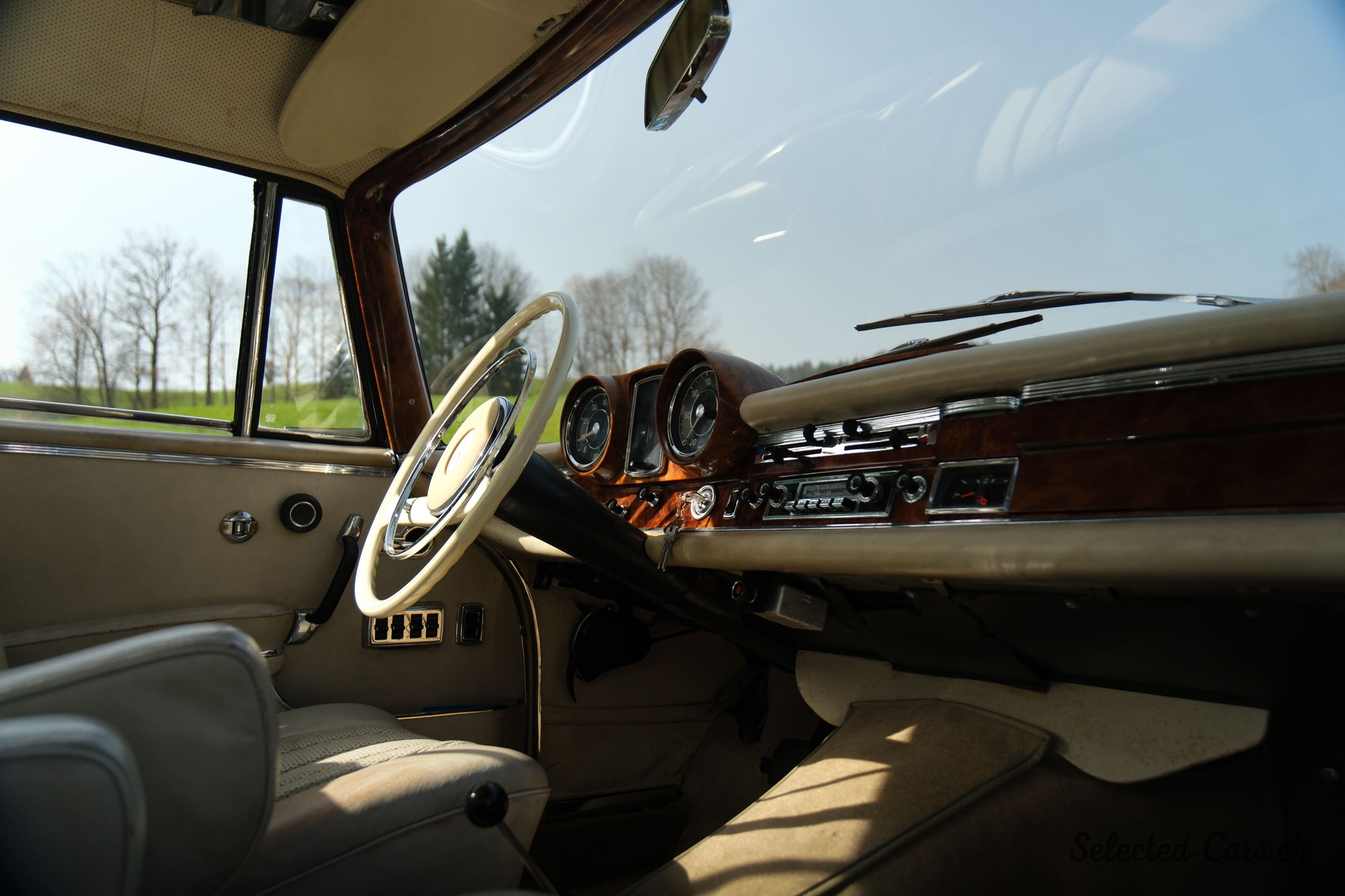 MERCEDES-BENZ SE-image-10