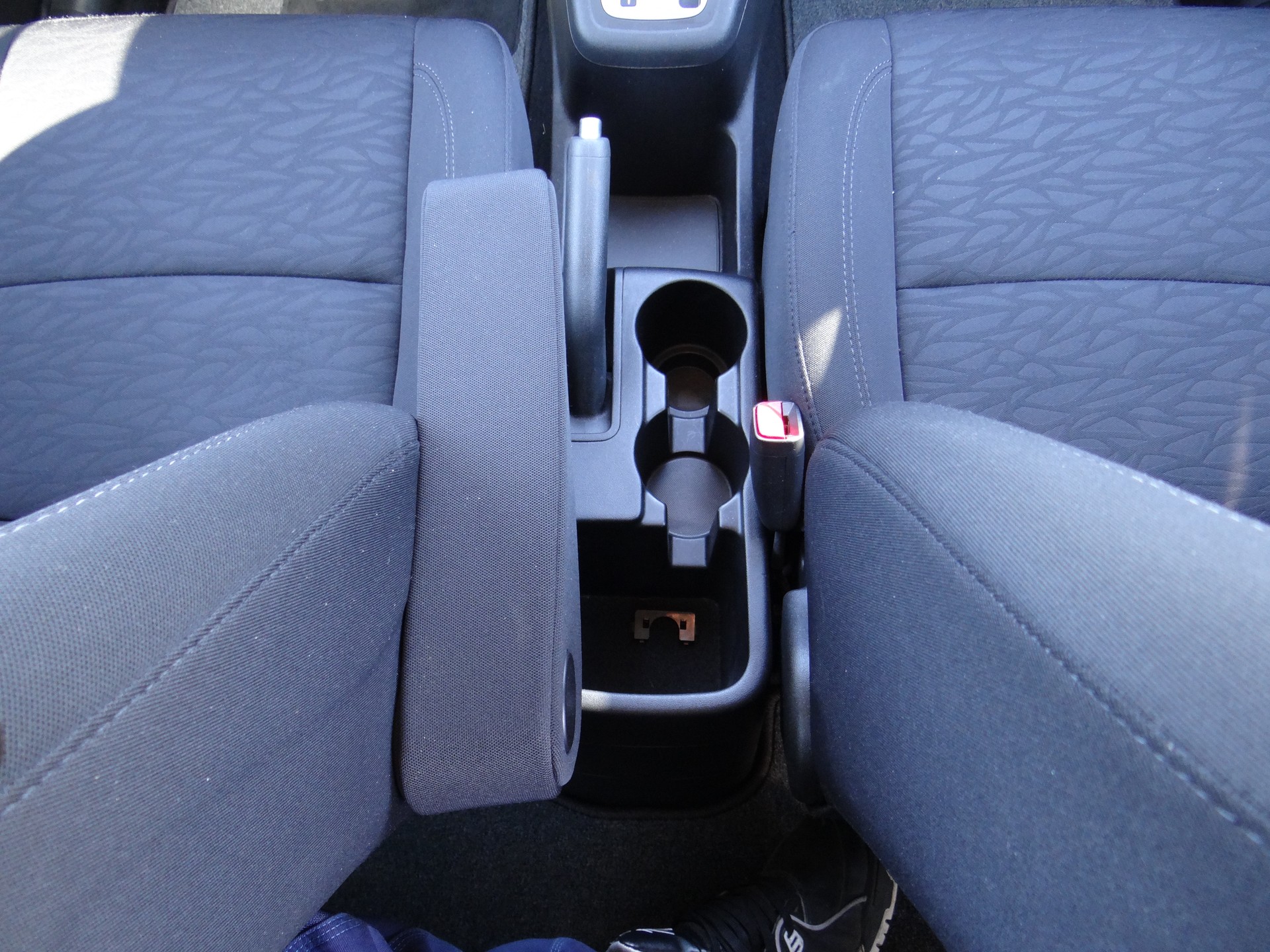 HYUNDAI iX20 1.6 Premium Automatic-image-18