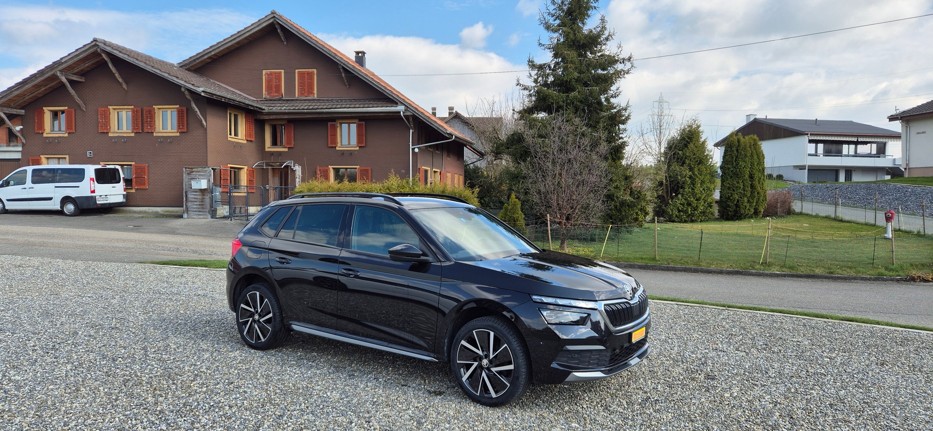 SKODA Kamiq 1.0 TSI Style DSG-image-3