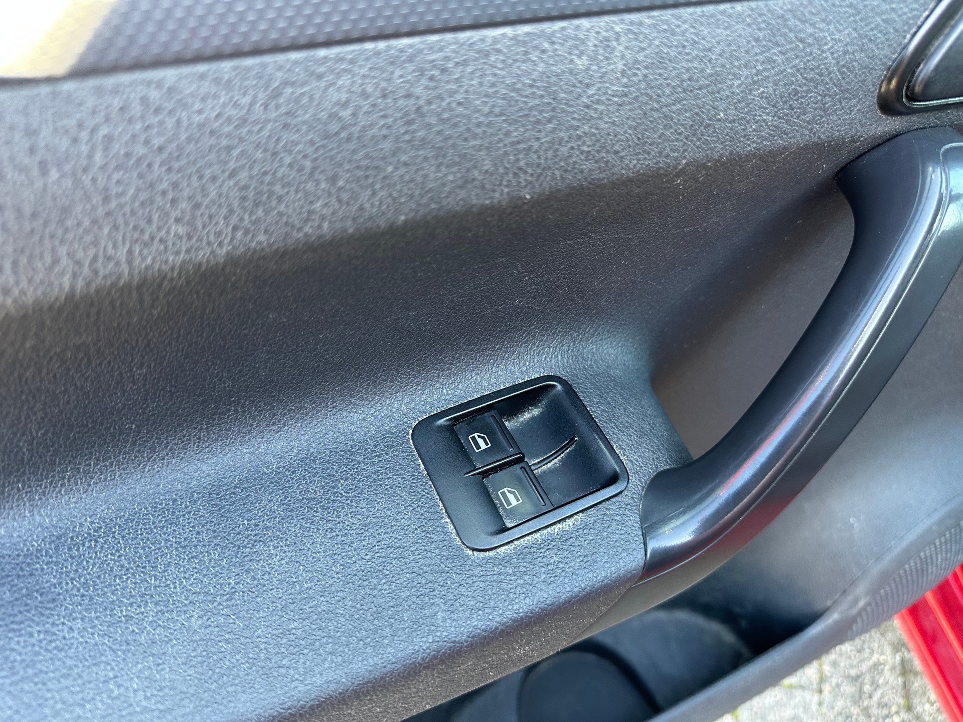 VW Caddy 1.2 TSI Entry-image-11
