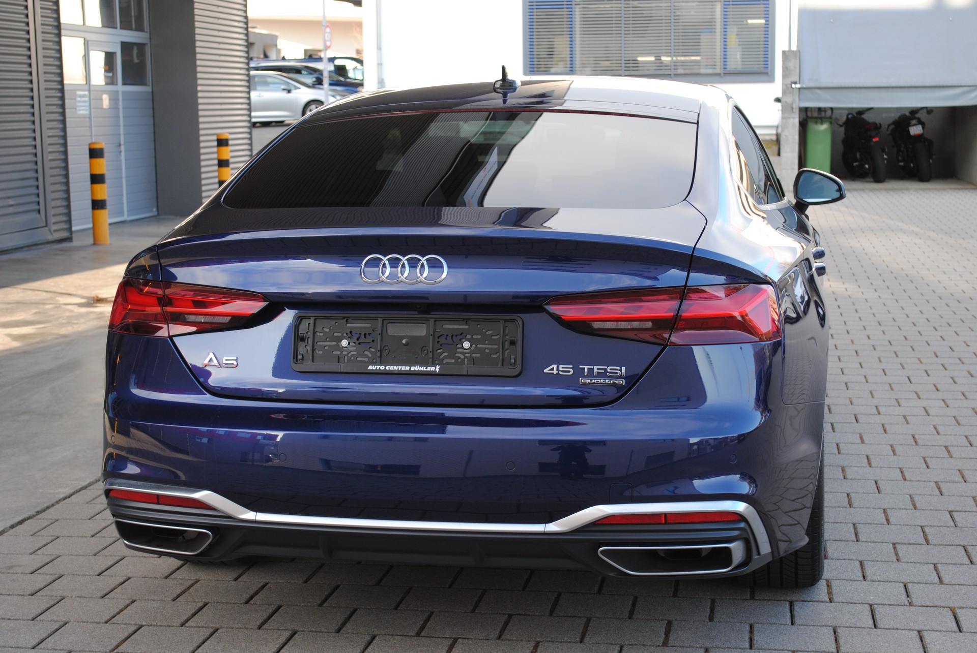 AUDI A5 Sportback 45 TFSI S-Line S-tronic quattro-image-6