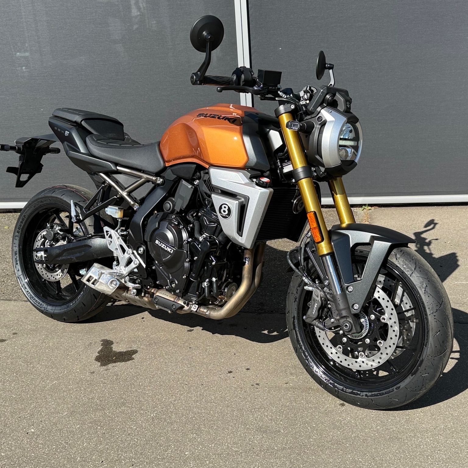 SUZUKI GSX-8T-image-2