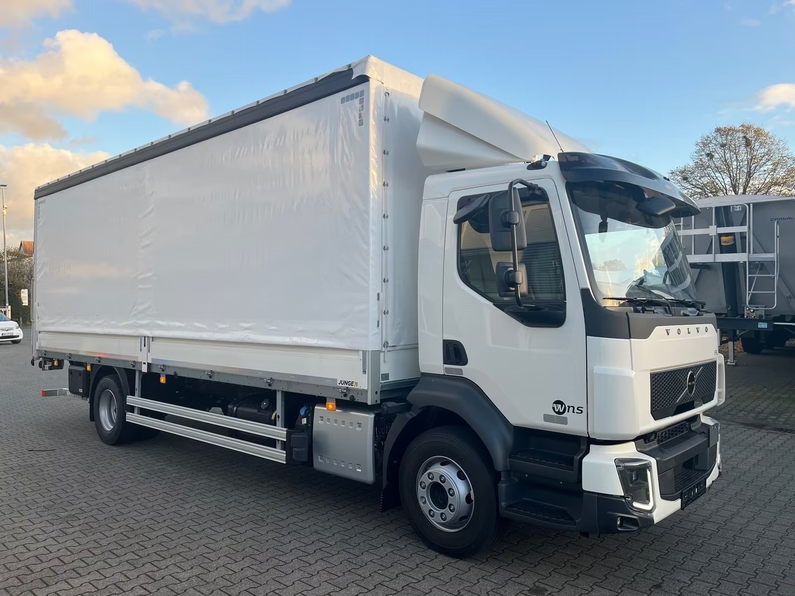 VOLVO FL 280 16t Schiebeplane Kam. Klima ACC LBW "NEU"-showroom-element-1