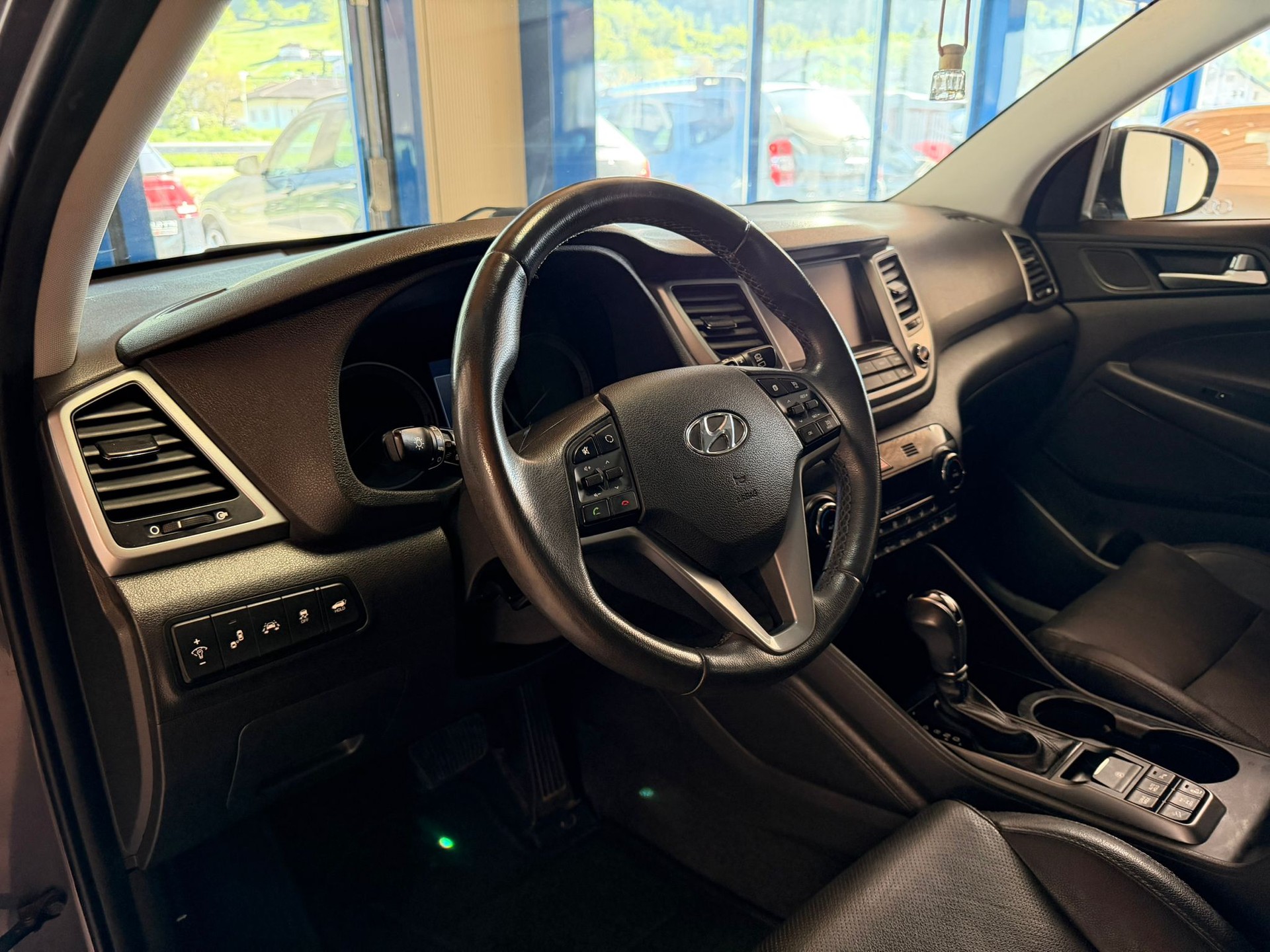 HYUNDAI Tucson 1.6 TGDI Vertex 4WD Automatic-image-16