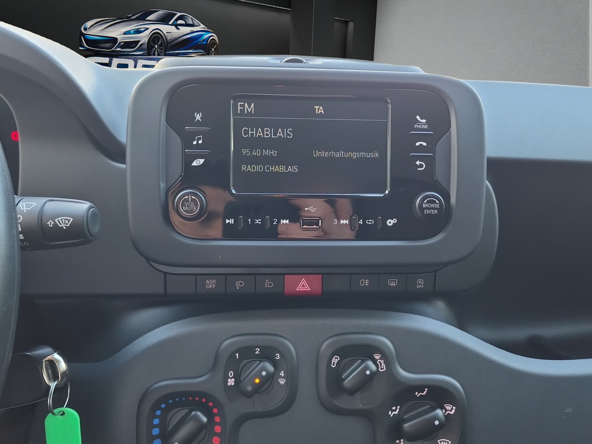FIAT Pandina Urban 1.0 MHEV-image-7