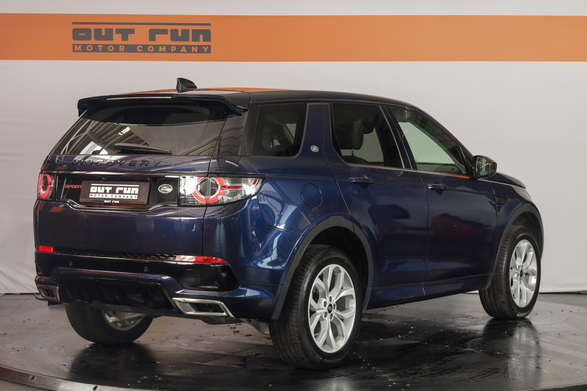 LAND ROVER Discovery Sport 2.0 TD4 HSE AT9-image-9