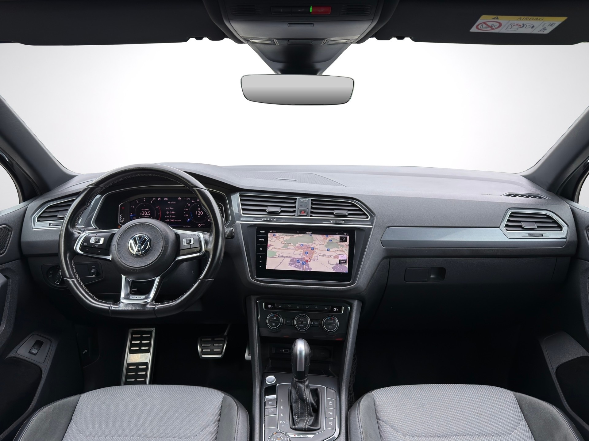 VW Tiguan 2.0TSI R-Line Highline 4Motion DSG-image-11