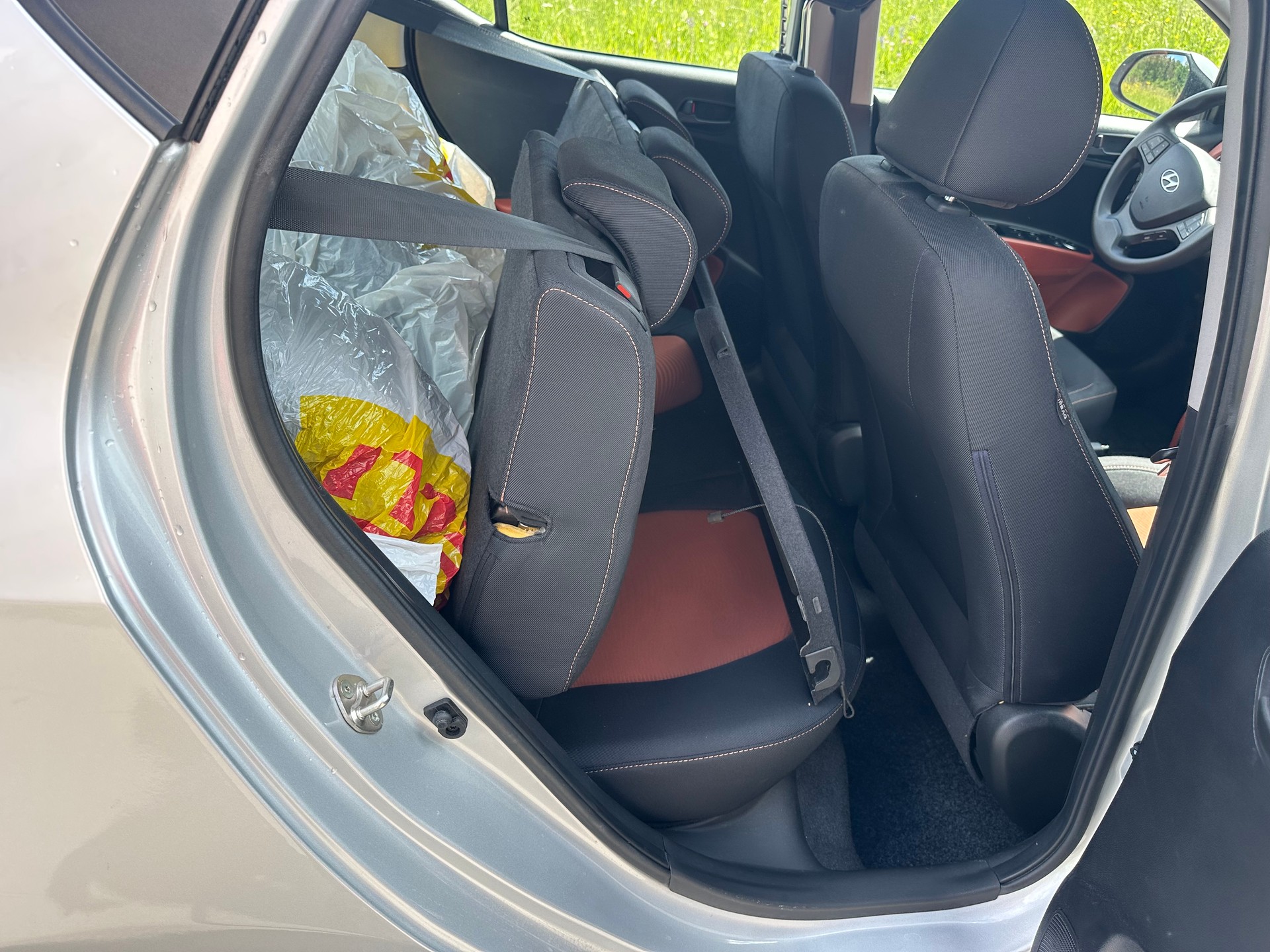 HYUNDAI i10 1.0 Amplia Frisch ab MFK 14.05.2026-image-8
