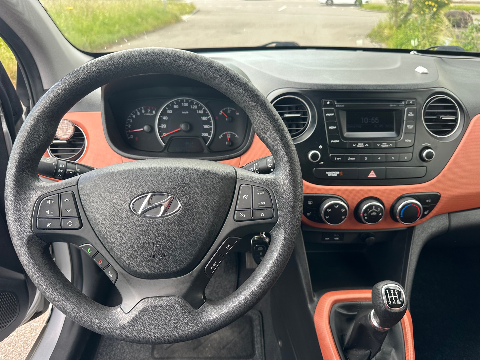HYUNDAI i10 1.0 Amplia Frisch ab MFK 14.05.2026-image-10