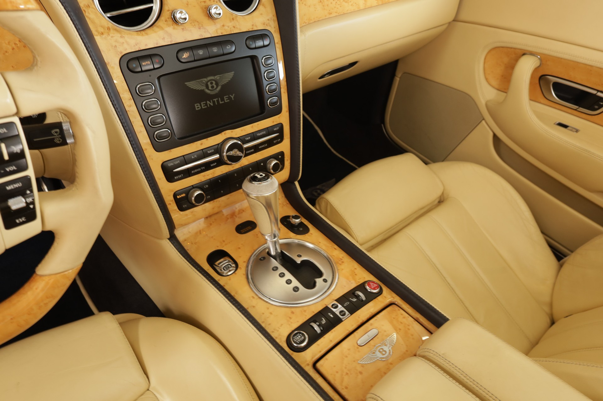 BENTLEY Continental GTC 6.0-image-13