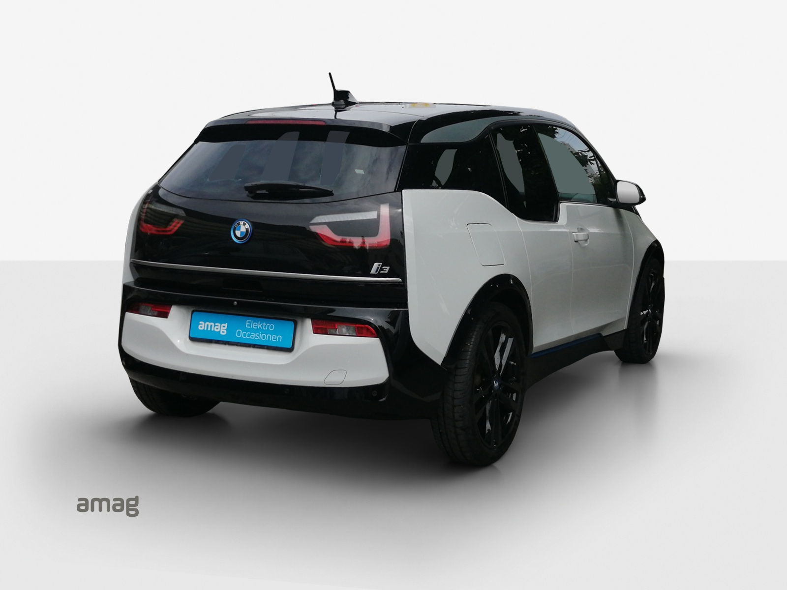 BMW i3 (120Ah) Fleet Edition-image-5