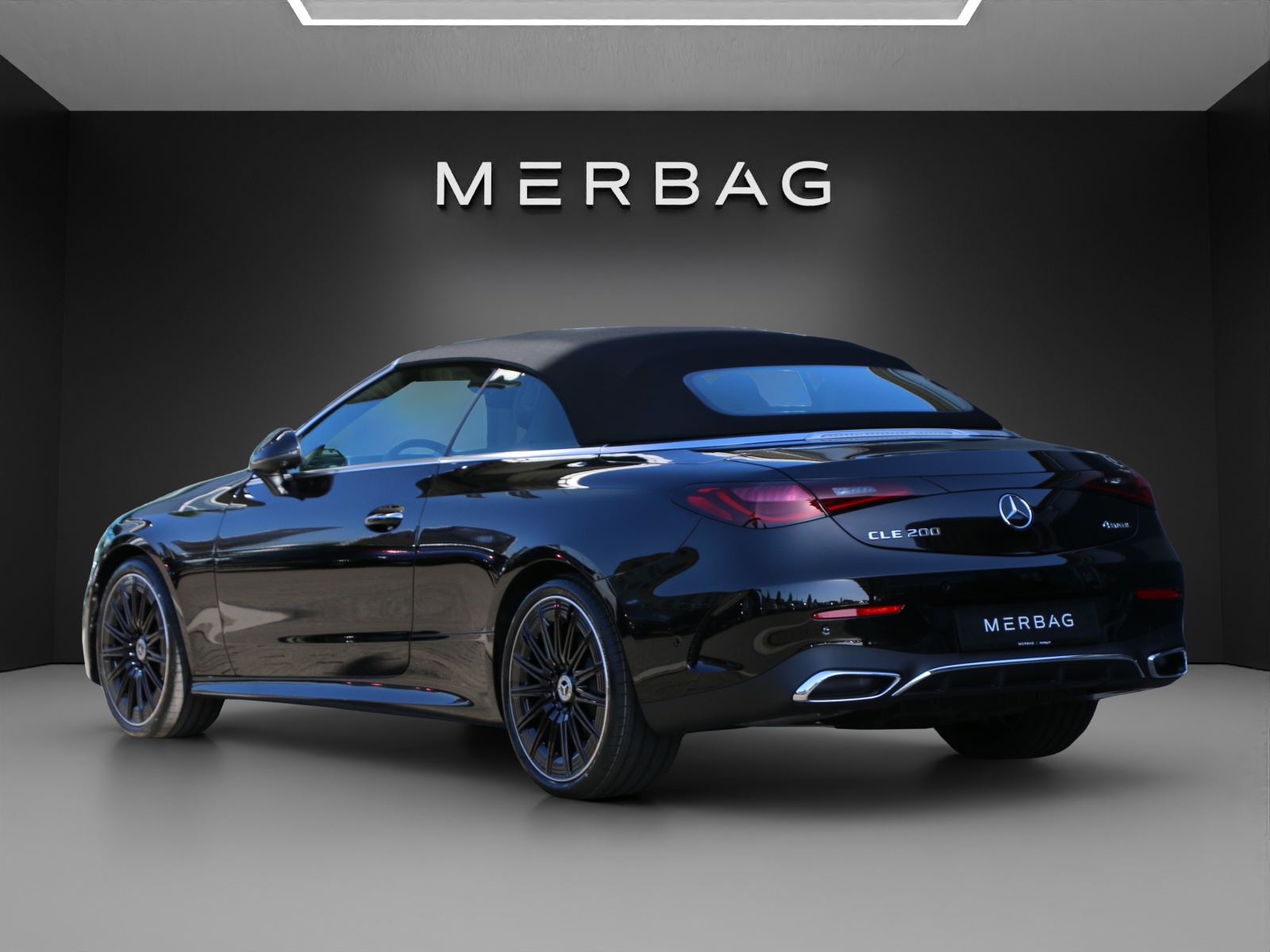 MERCEDES-BENZ CLE 200 4MATIC Cabriolet-image-5