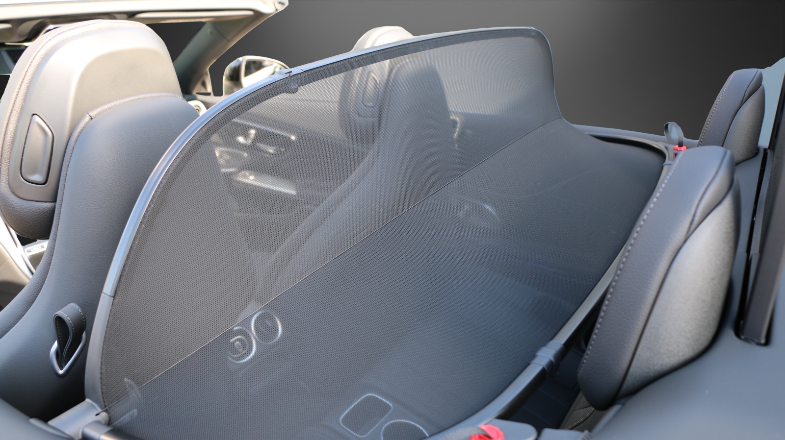 MERCEDES-BENZ CLE 200 4MATIC Cabriolet-image-15