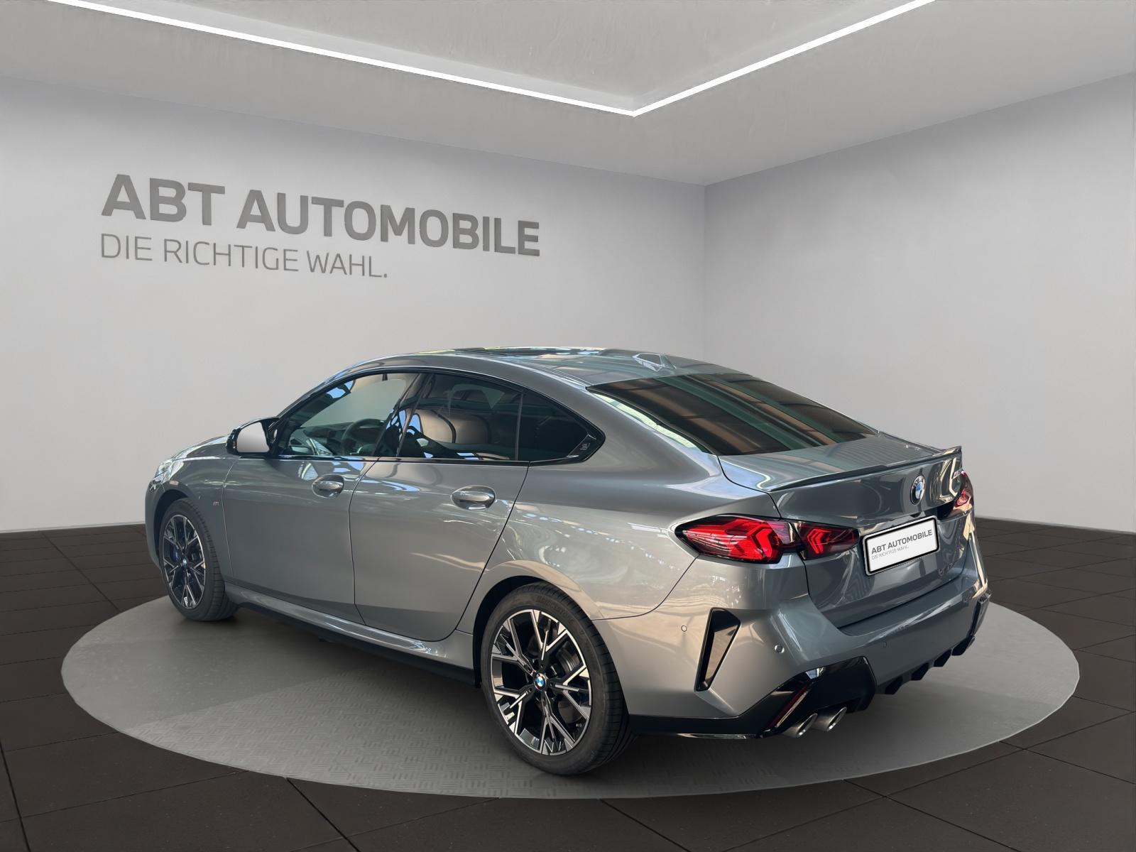 BMW M235i xDrive Gran Coupé-showroom-element-3