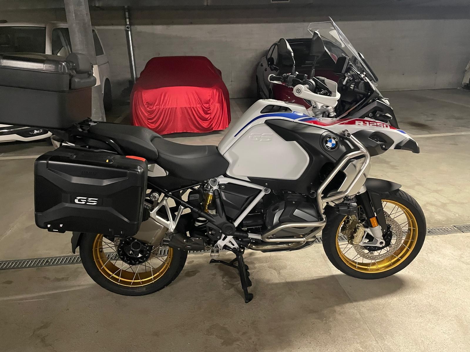 BMW R 1250 GS Adventure-image-0