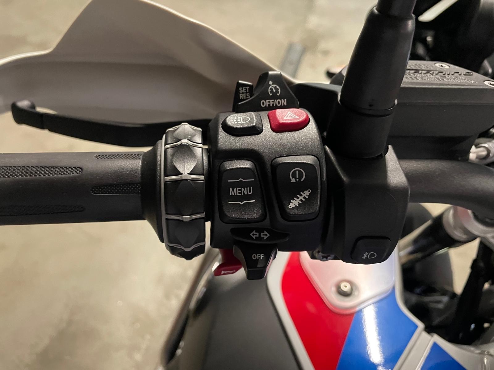 BMW R 1250 GS Adventure-image-14