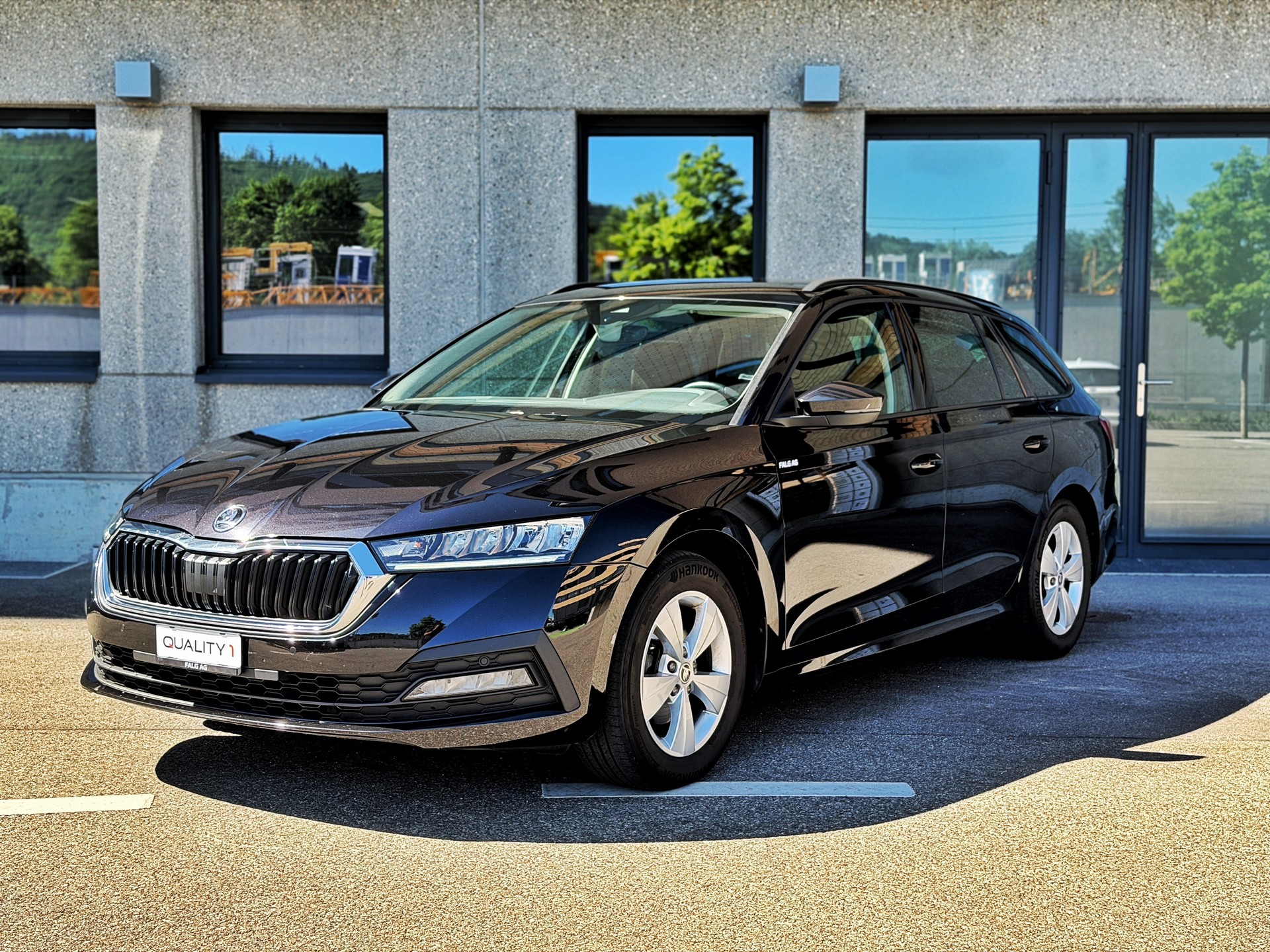 SKODA Octavia Combi 2.0 TDI DSG Ambition