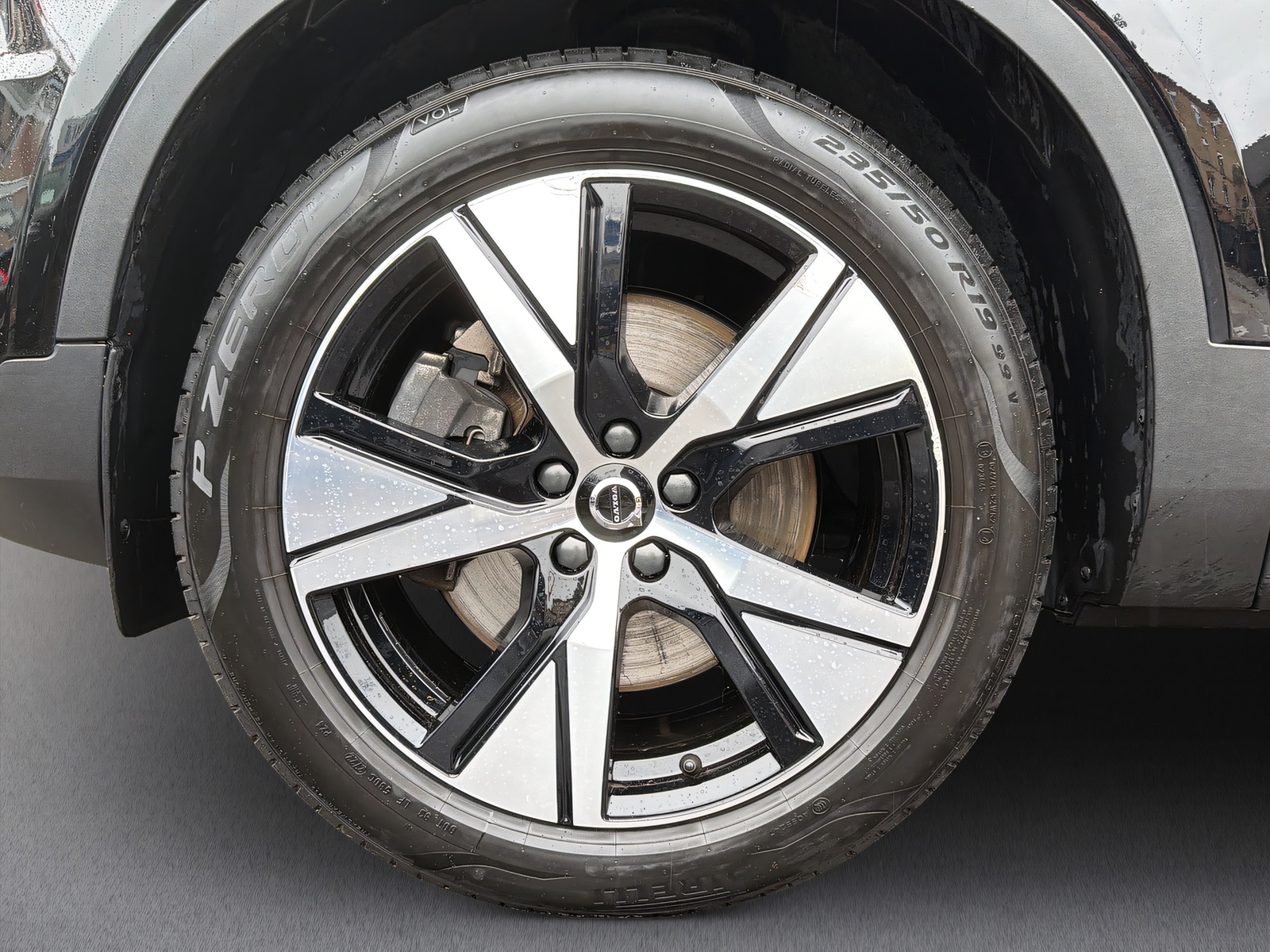 VOLVO XC40 1.5 T4 PiH R-Design-image-20