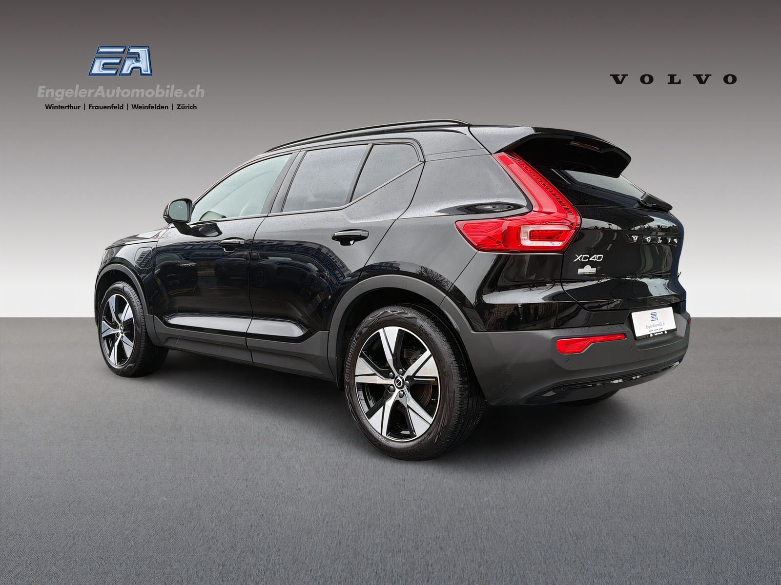VOLVO XC40 1.5 T4 PiH R-Design-showroom-element-3