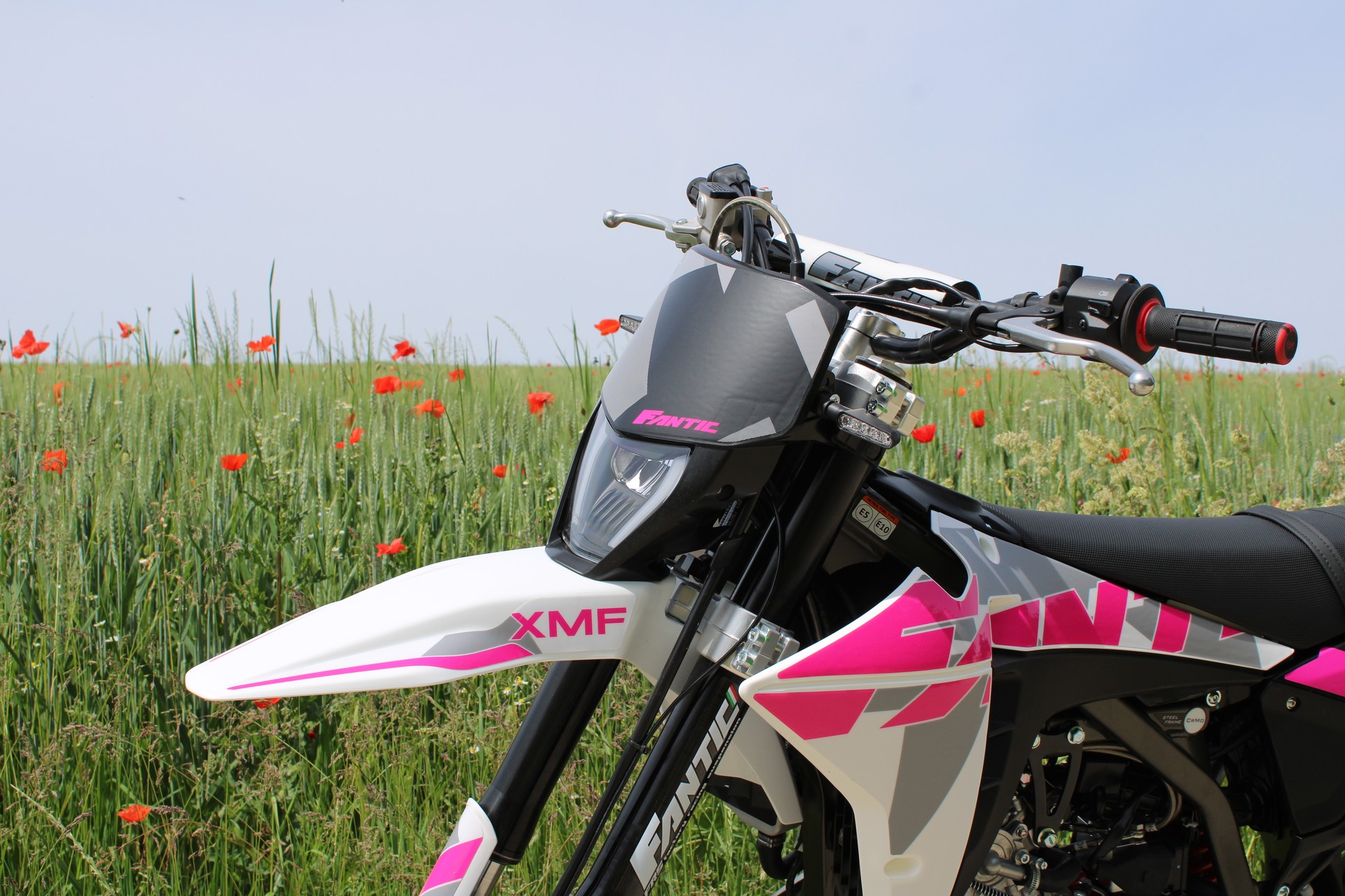FANTIC Motard 125 Performance-image-1
