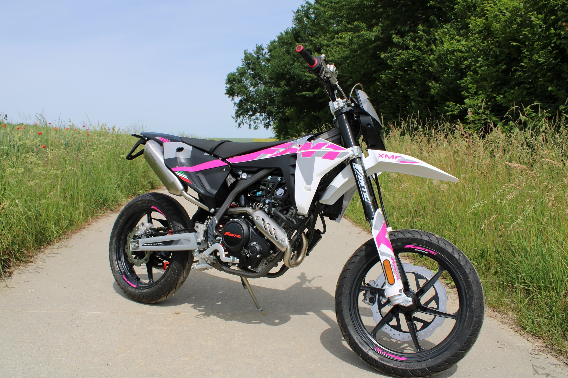 FANTIC Motard 125 Performance-image-0