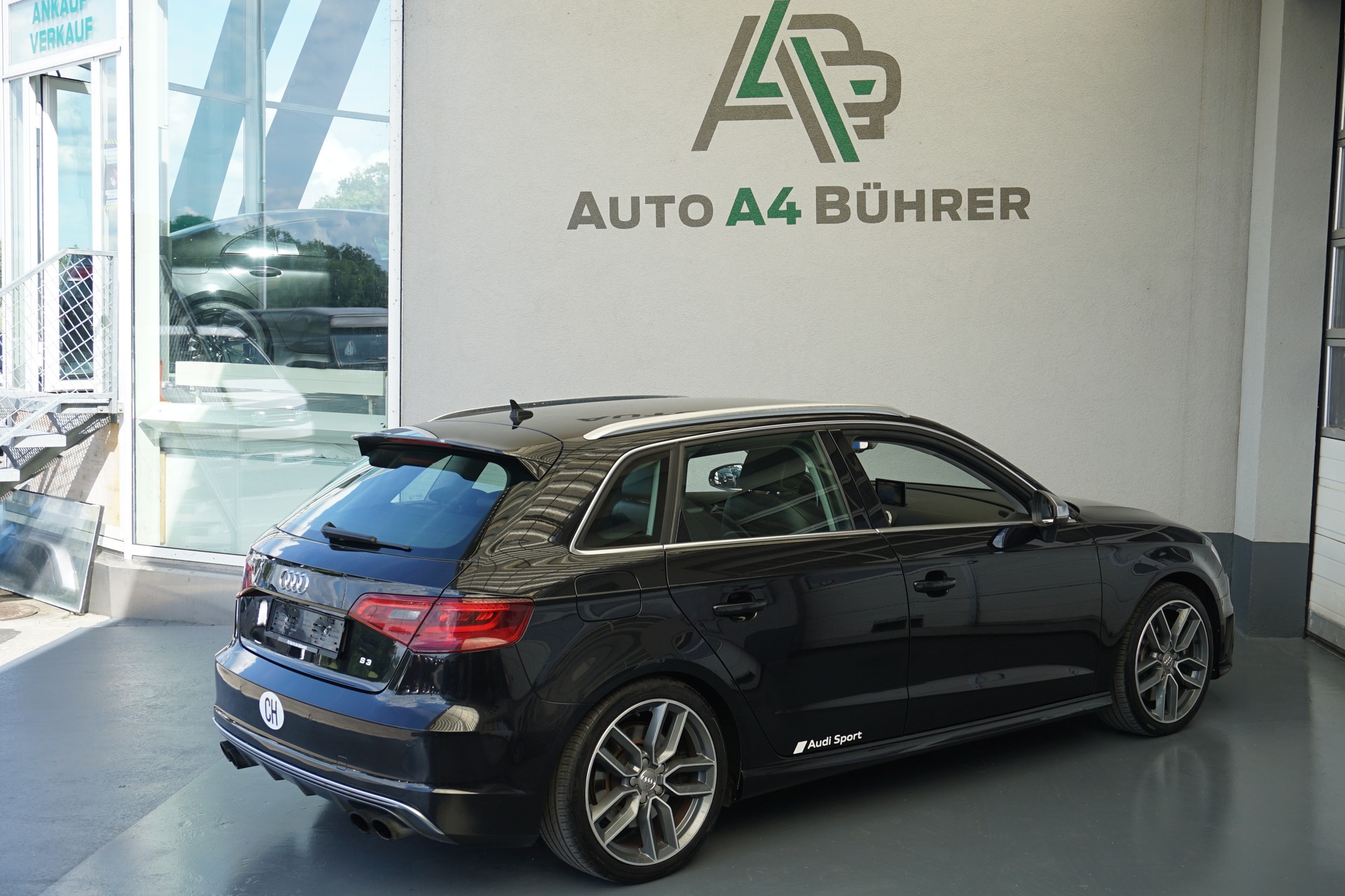 AUDI S3 2.0 TFSI quattro SB 301PS S-Tronic-Automat-image-7