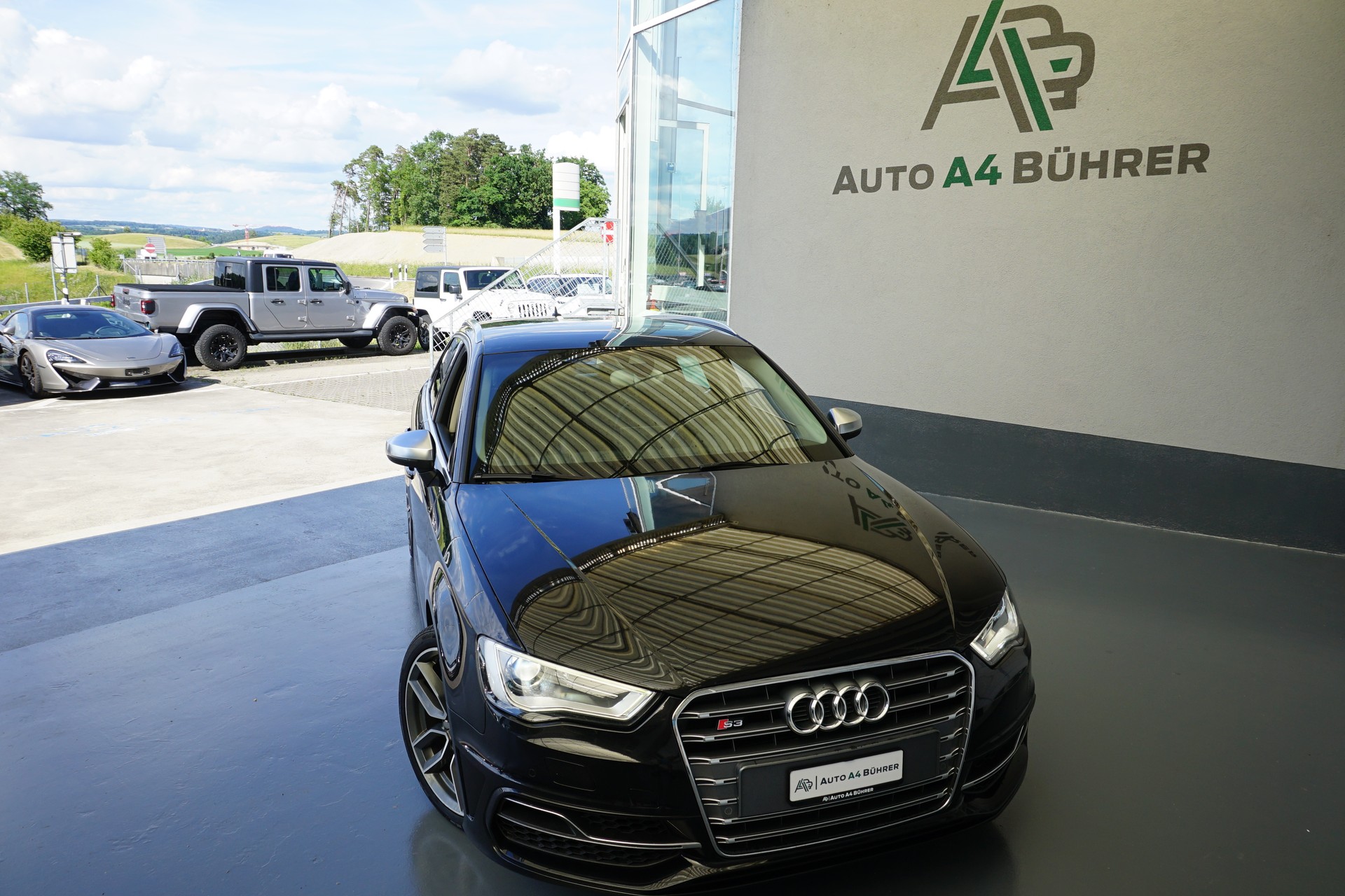 AUDI S3 2.0 TFSI quattro SB 301PS S-Tronic-Automat-showroom-element-2