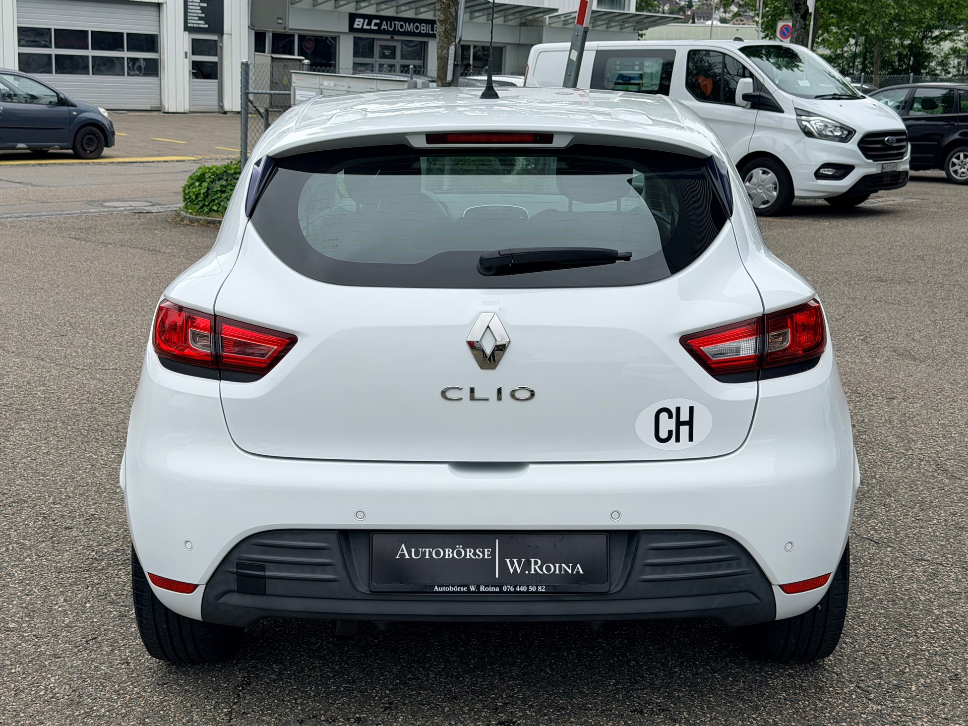 RENAULT Clio 1.2 16V T Zen-showroom-element-3