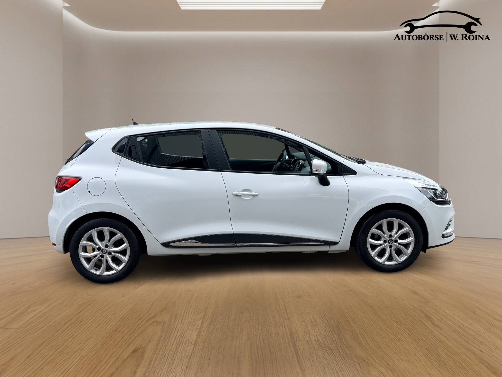RENAULT Clio 1.2 16V T Zen-image-1