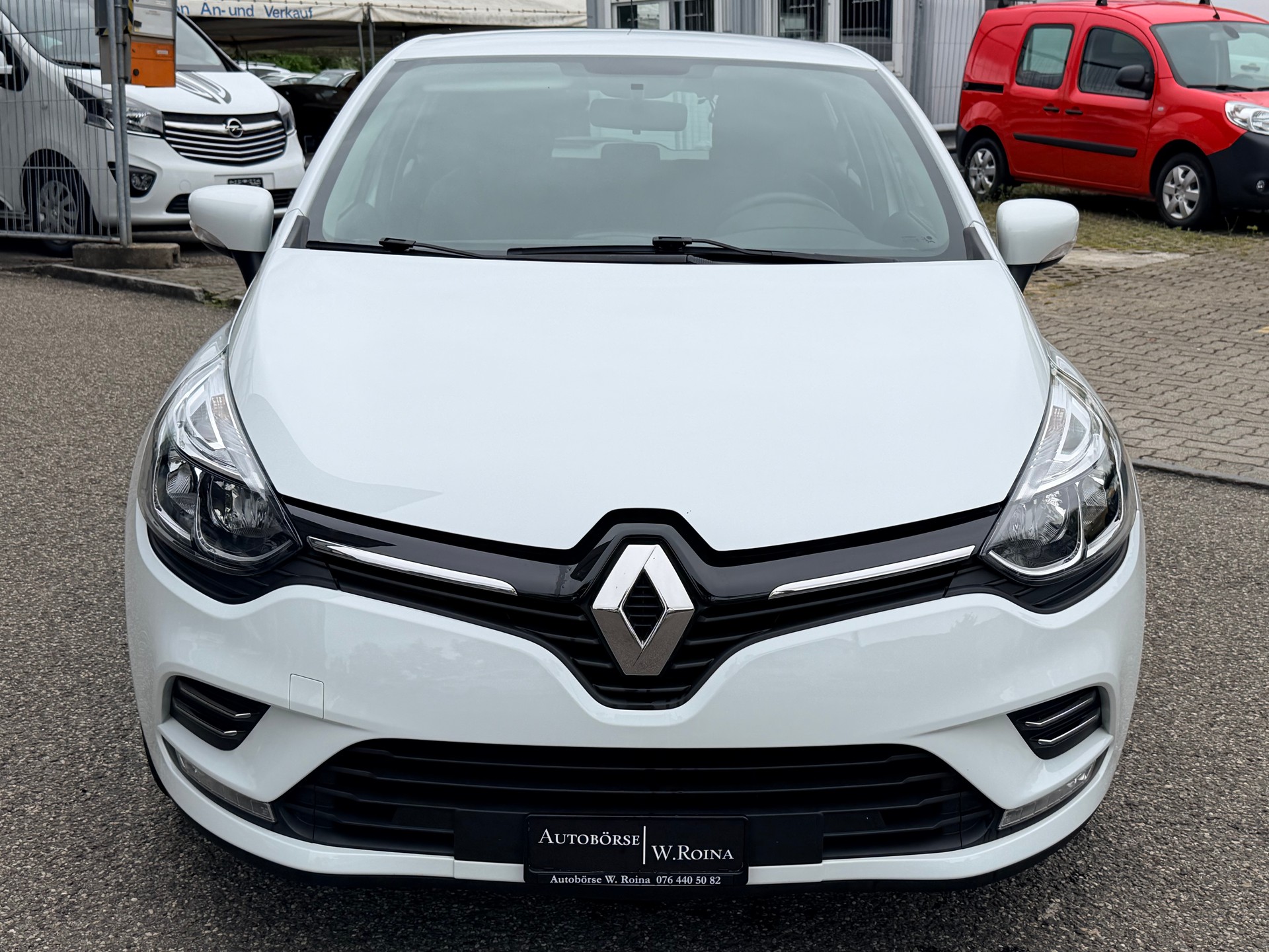 RENAULT Clio 1.2 16V T Zen-image-7