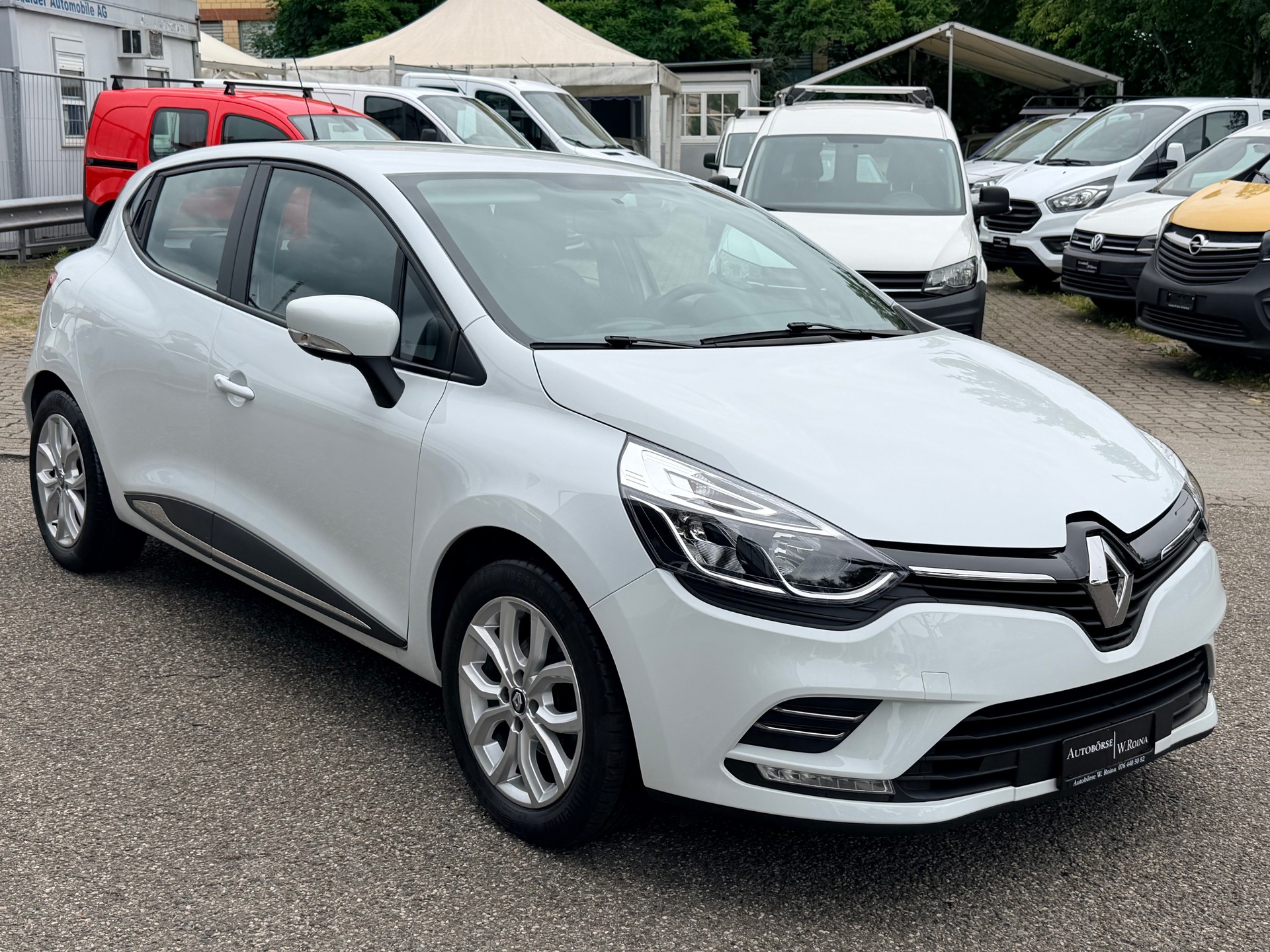 RENAULT Clio 1.2 16V T Zen