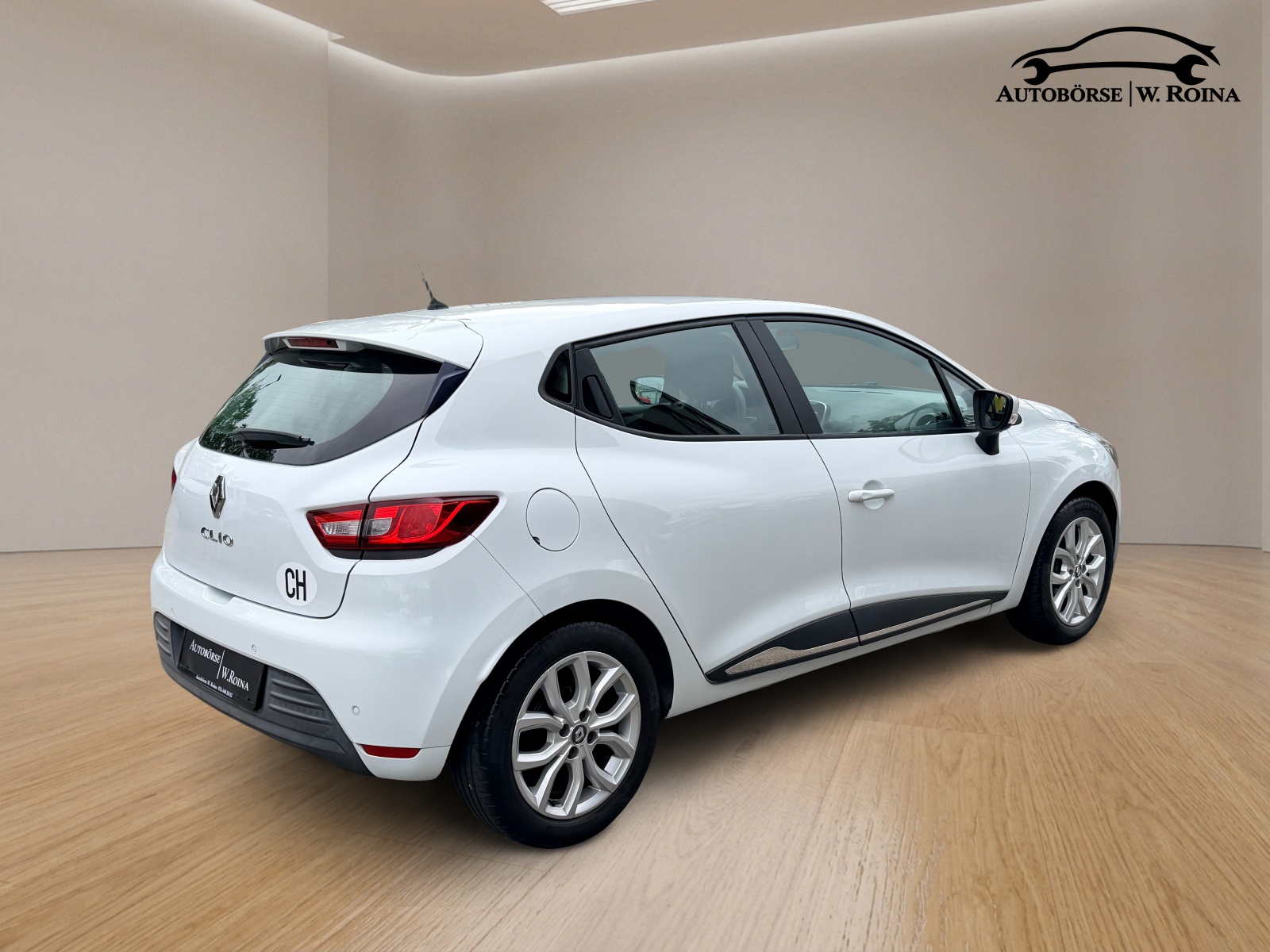 RENAULT Clio 1.2 16V T Zen-image-2