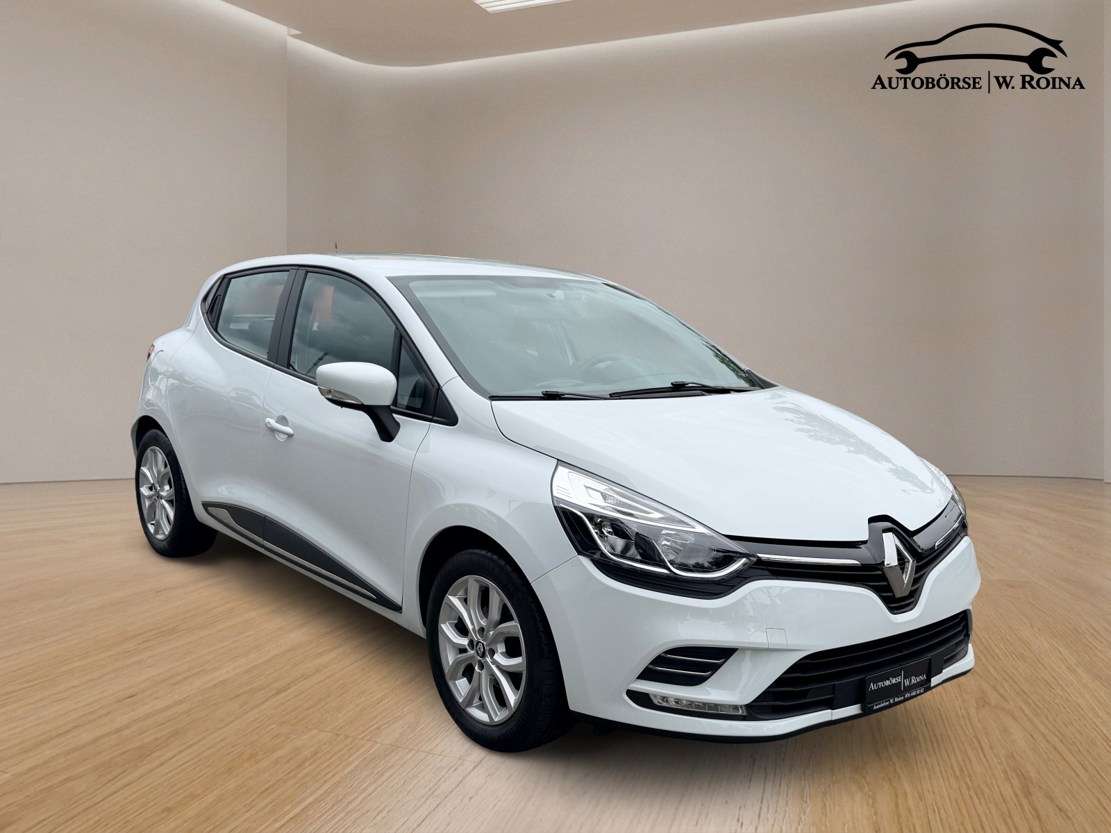 RENAULT Clio 1.2 16V T Zen-image-0