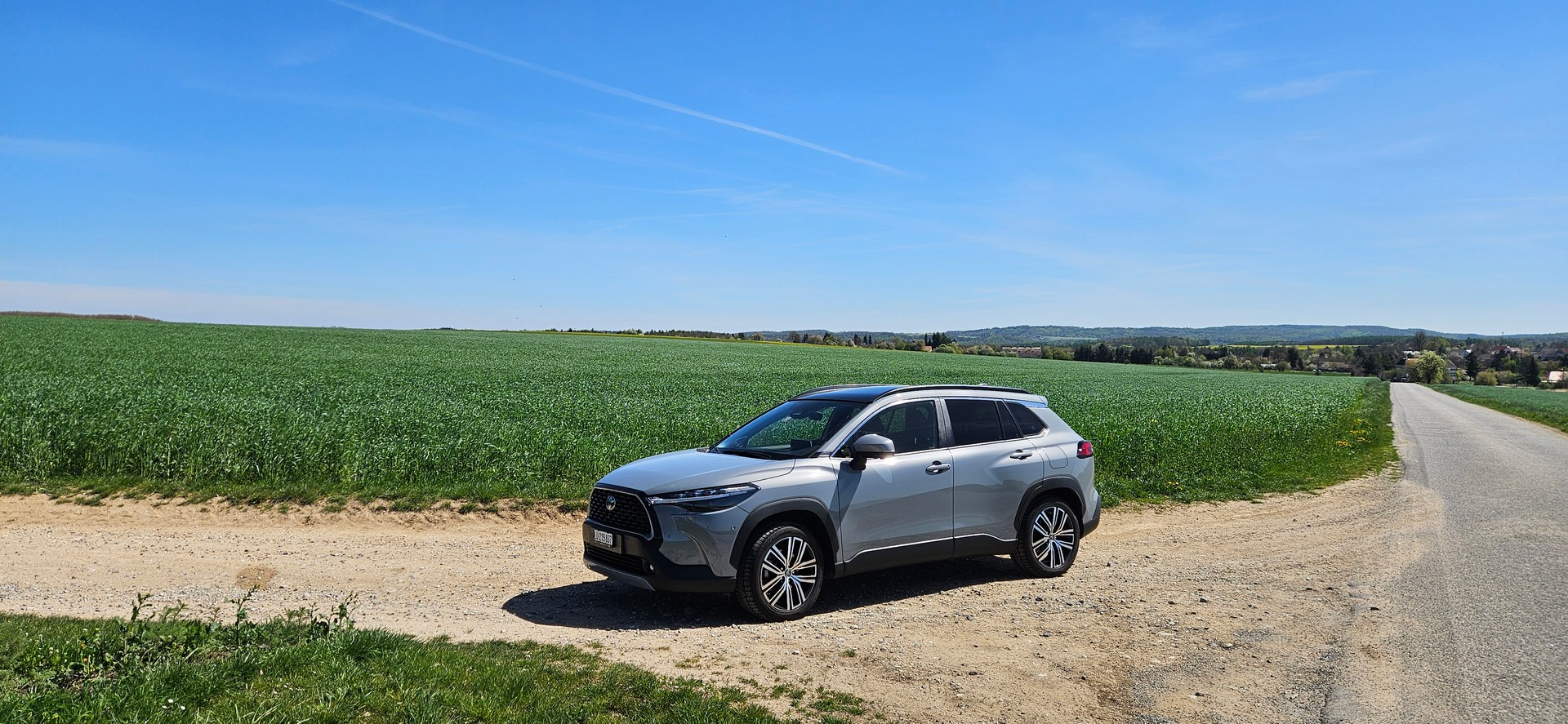 TOYOTA 2.0 HSD Premium AWD-i