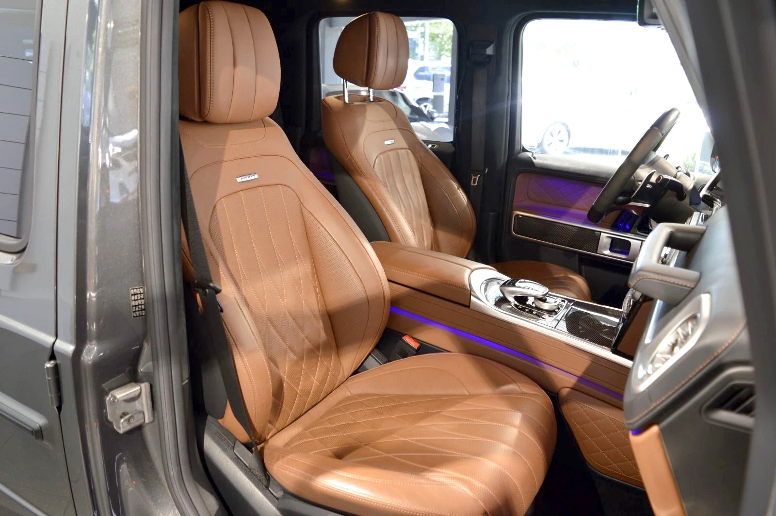 MERCEDES-BENZ G 63 AMG Speedshift Plus G-Tronic-image-12