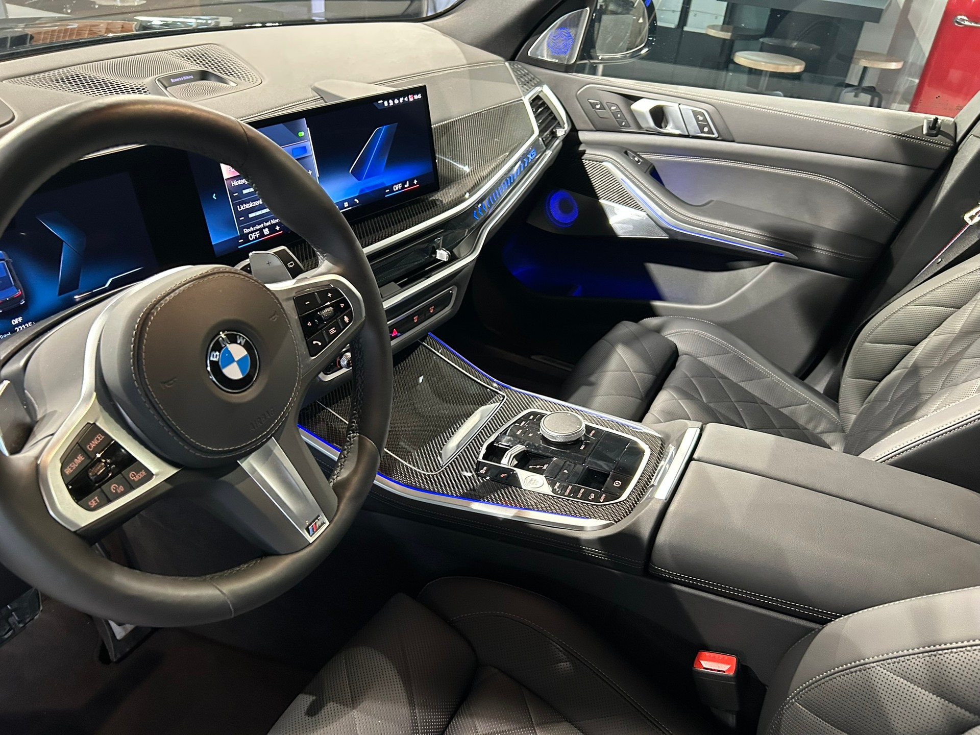 BMW X5 xDrive 48V 30d M Sport Pro Steptronic-image-29