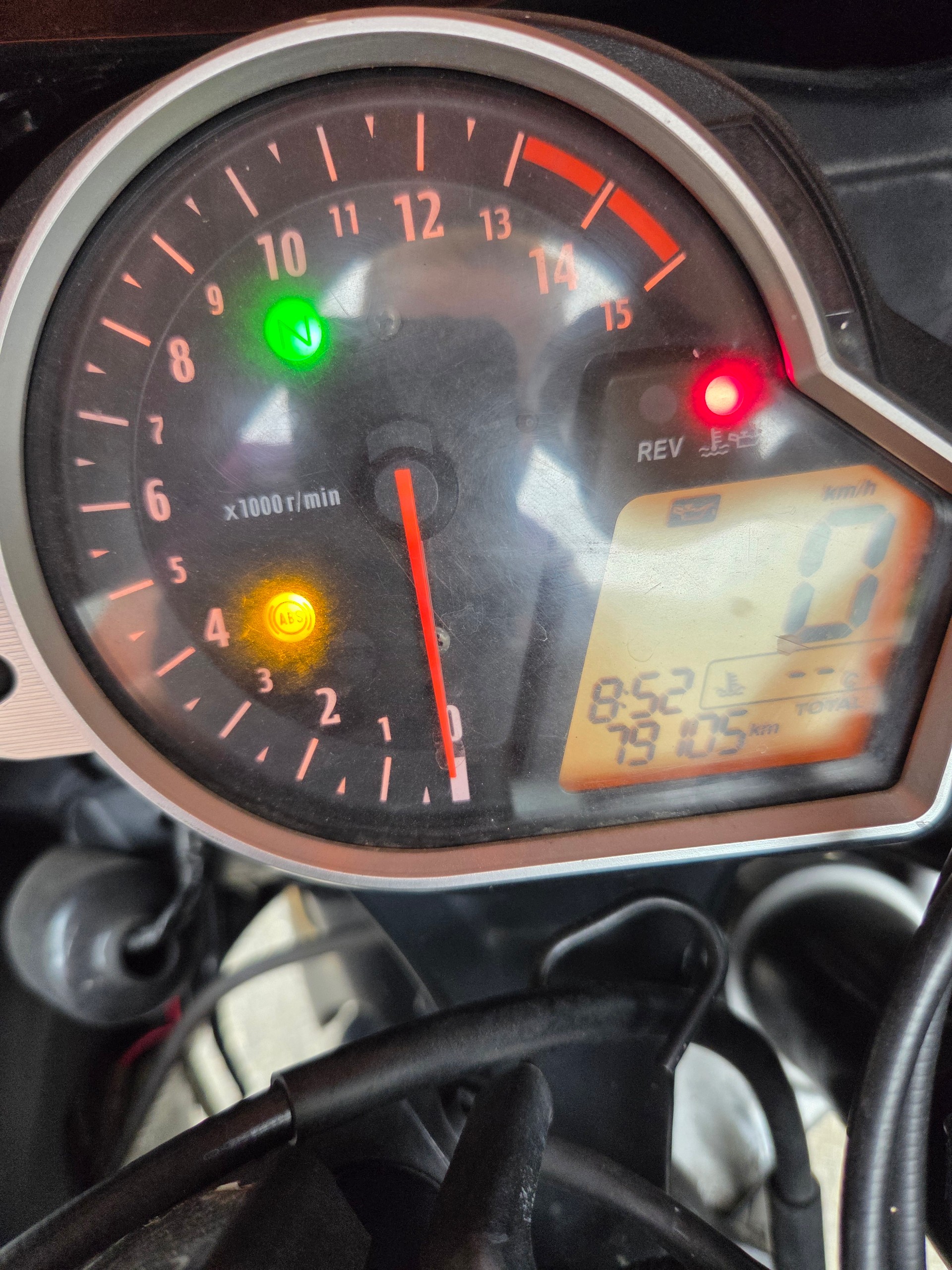 HONDA CBR 1000 RA ABS-image-4