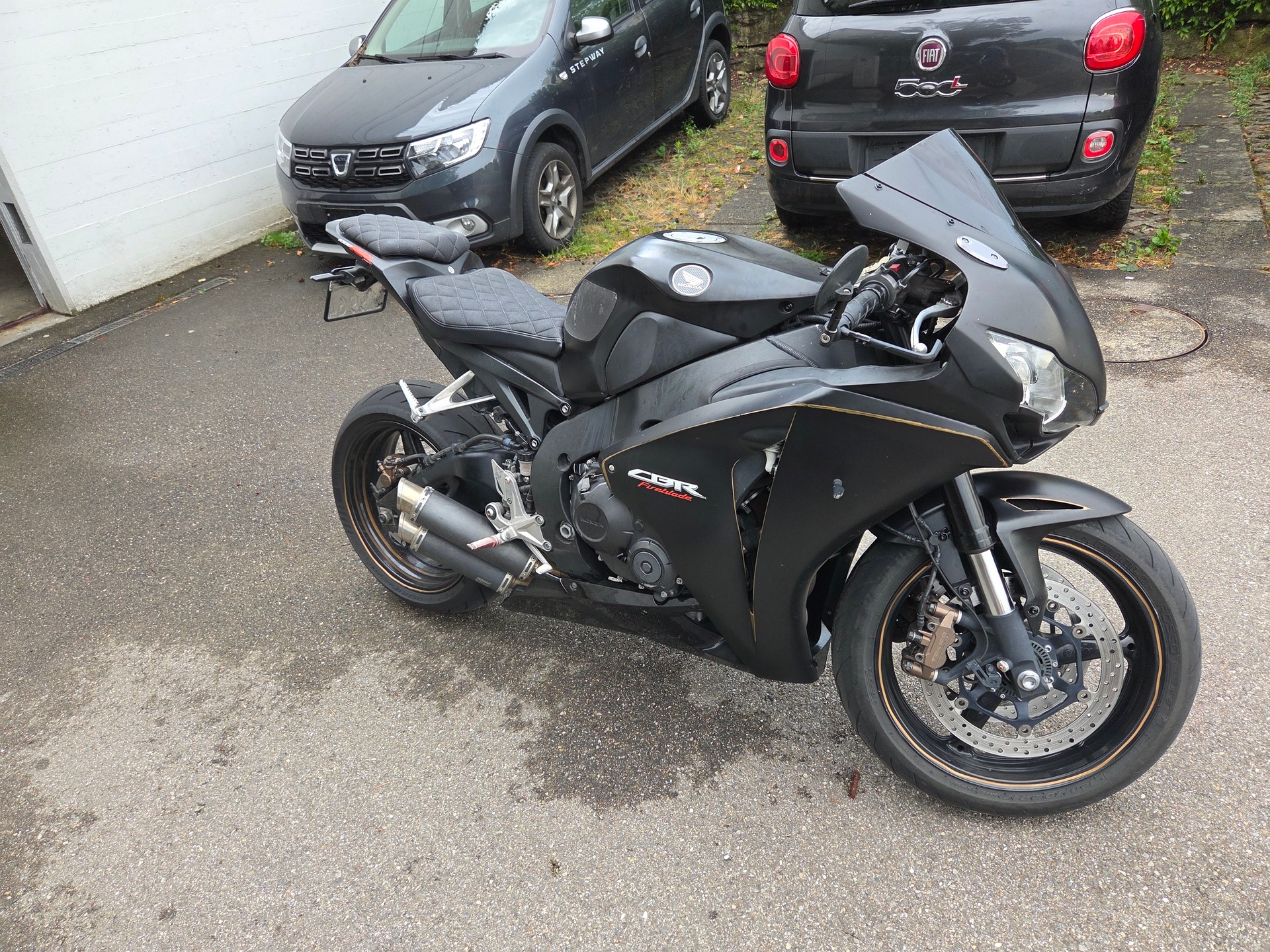 HONDA CBR 1000 RA ABS-image-1