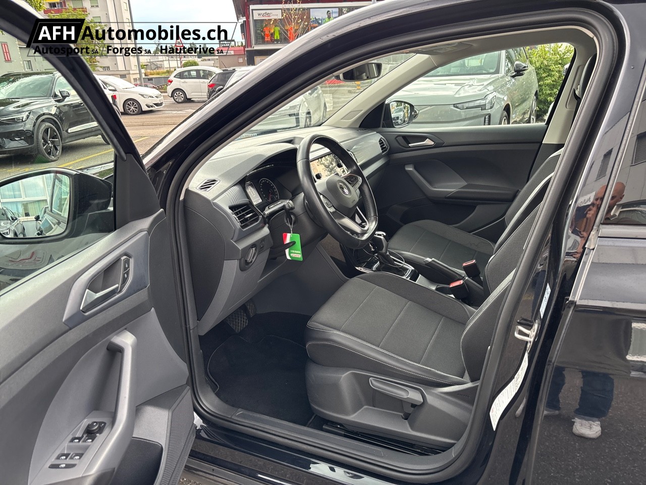 VW T-Cross 1.0 TSI 115 Life DSG-image-13