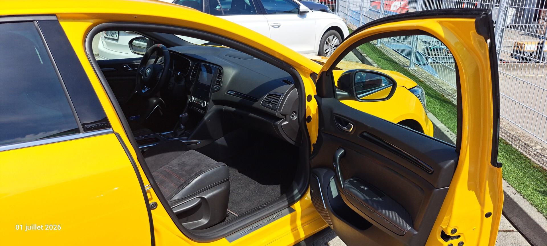 RENAULT RS-image-12