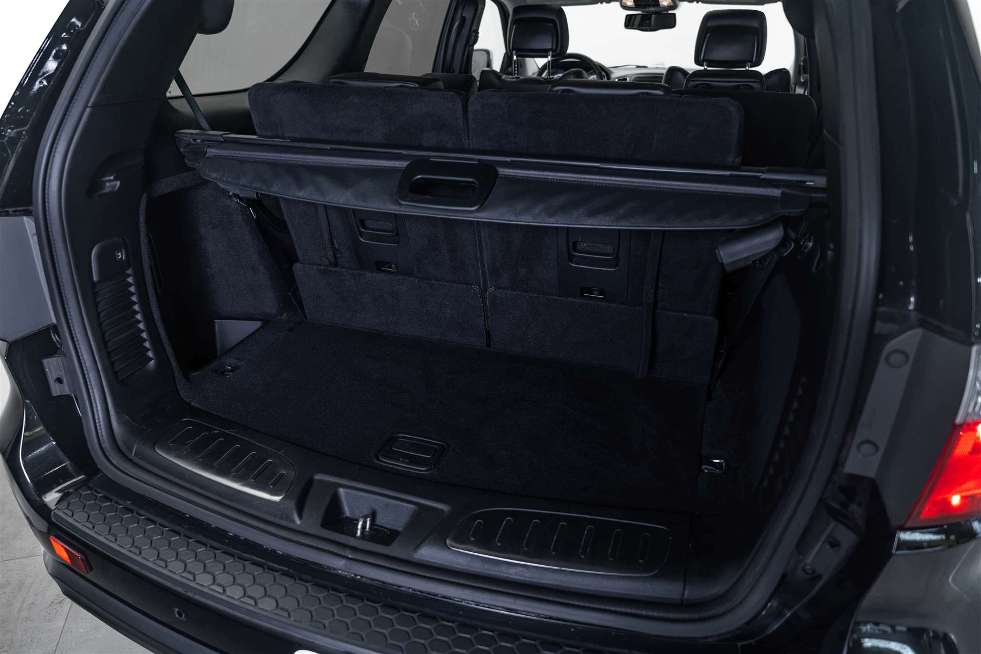 DODGE Durango 3.6 Crew 294PS 7-Plätzer AWD Automat-image-4