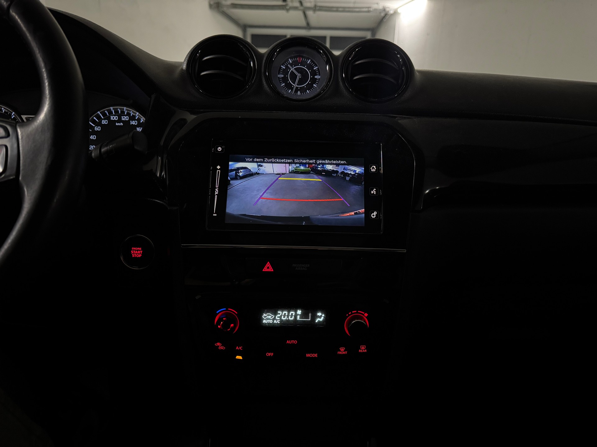 SUZUKI Vitara 1.6 TD Sergio Cellano Top TCSS-image-14