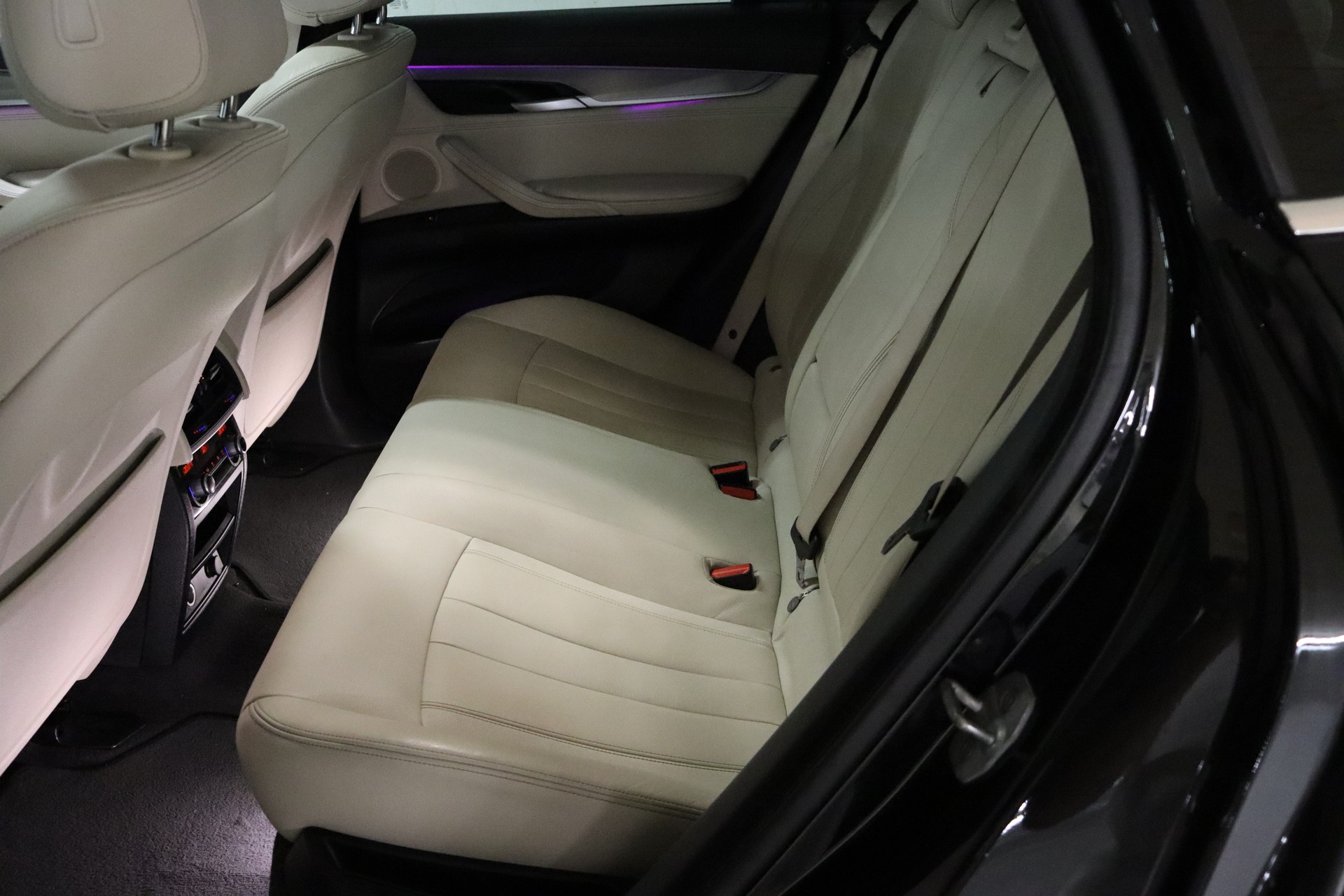 BMW X6 xDrive 30d Steptronic-image-13